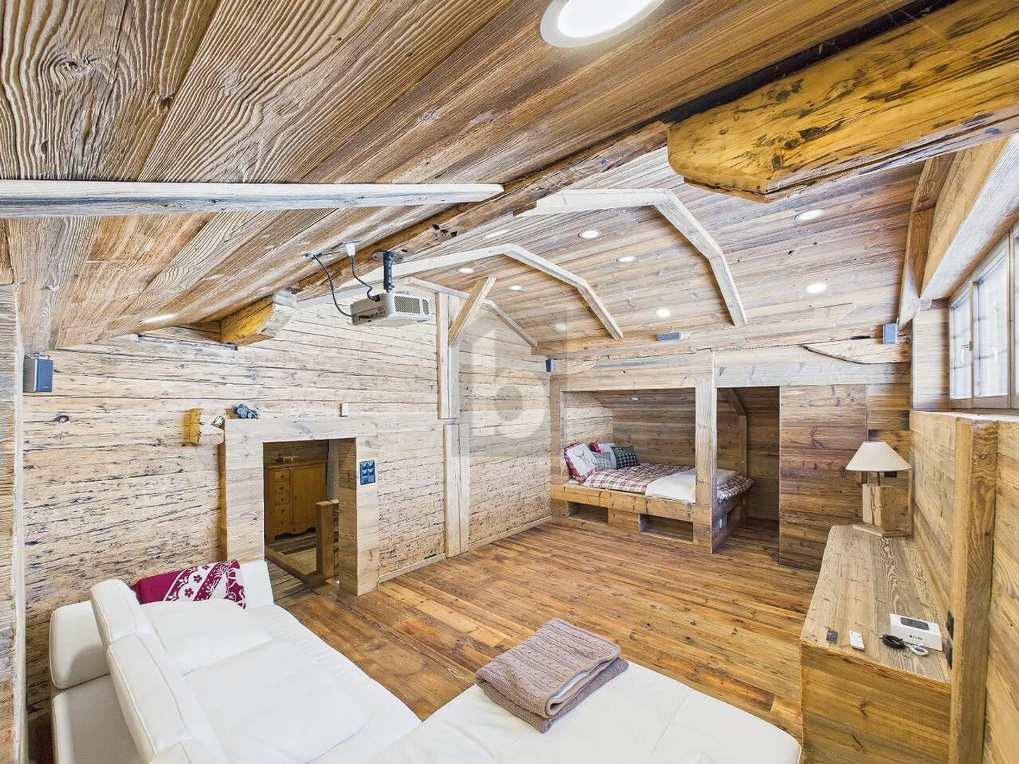 JUWEL IM OBERLAND MIT ATEMBERAUBENDER AUSSICHT - Foto 4 di 6