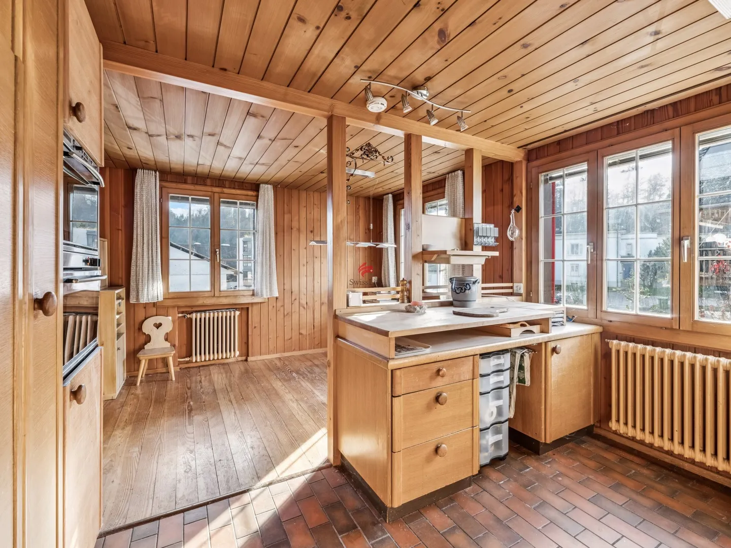 Chalet da ristrutturare con potenziale - Foto 3 di 11