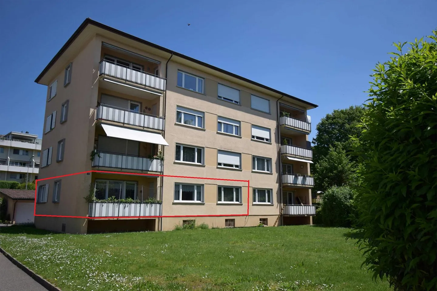 Appartamento 4 locali al piano rialzato con vista sul verde - Foto 1 di 12