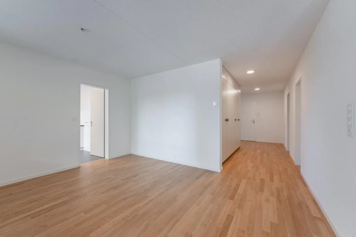 Modern Living - Photo 5 of 11