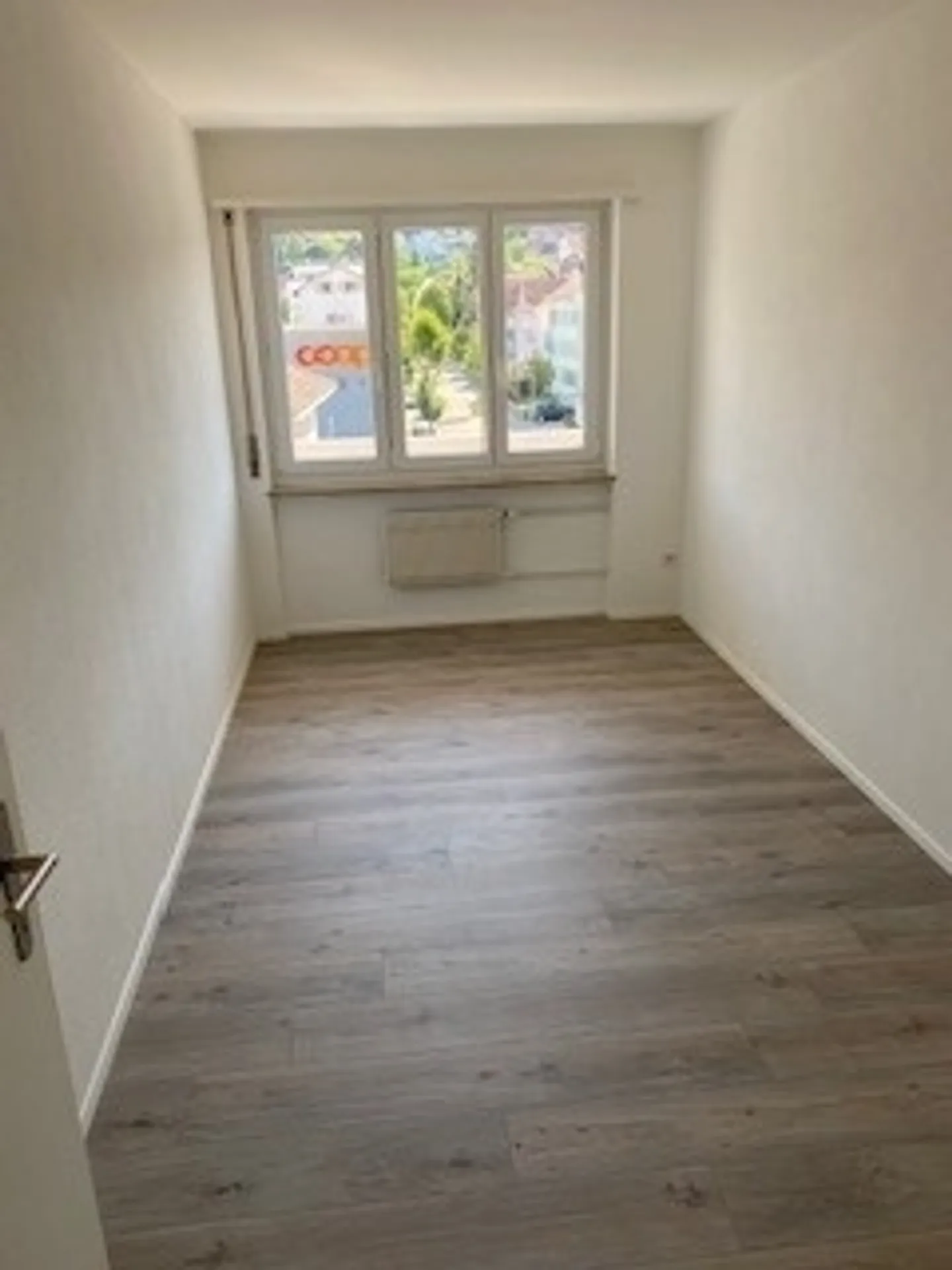 Appartamento di 4,5 stanze completamente ristrutturato con ascensore vicino al centro - Foto 10 di 13