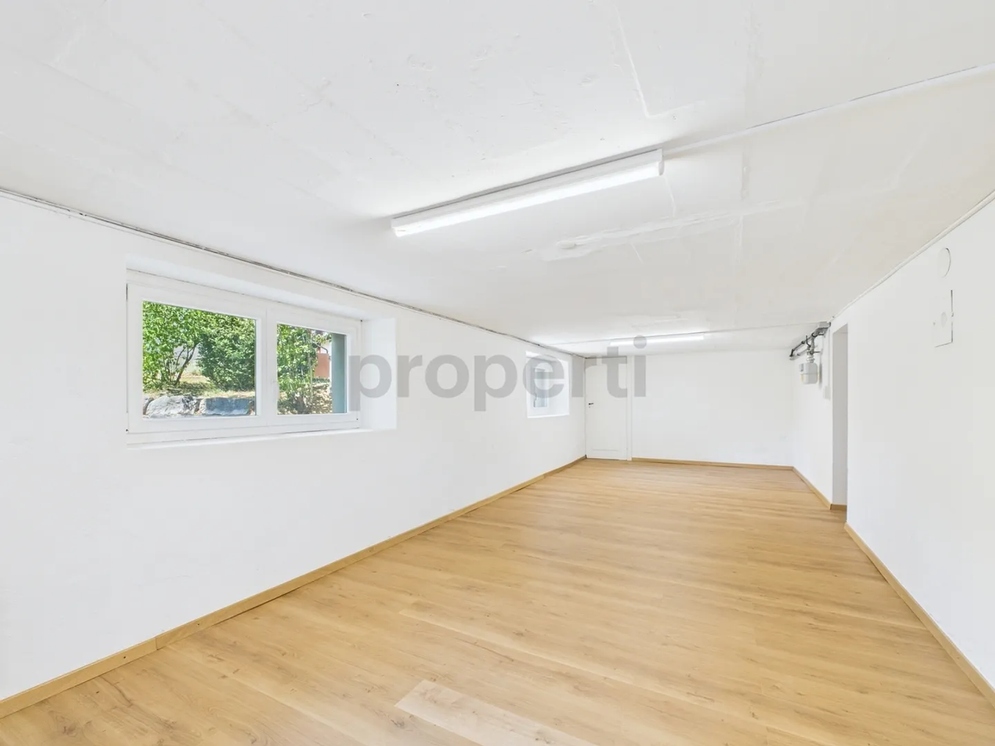 Charmante Wohnung an ruhiger und doch zentraler Lage mit schönem Weitblick - Foto 12 von 13