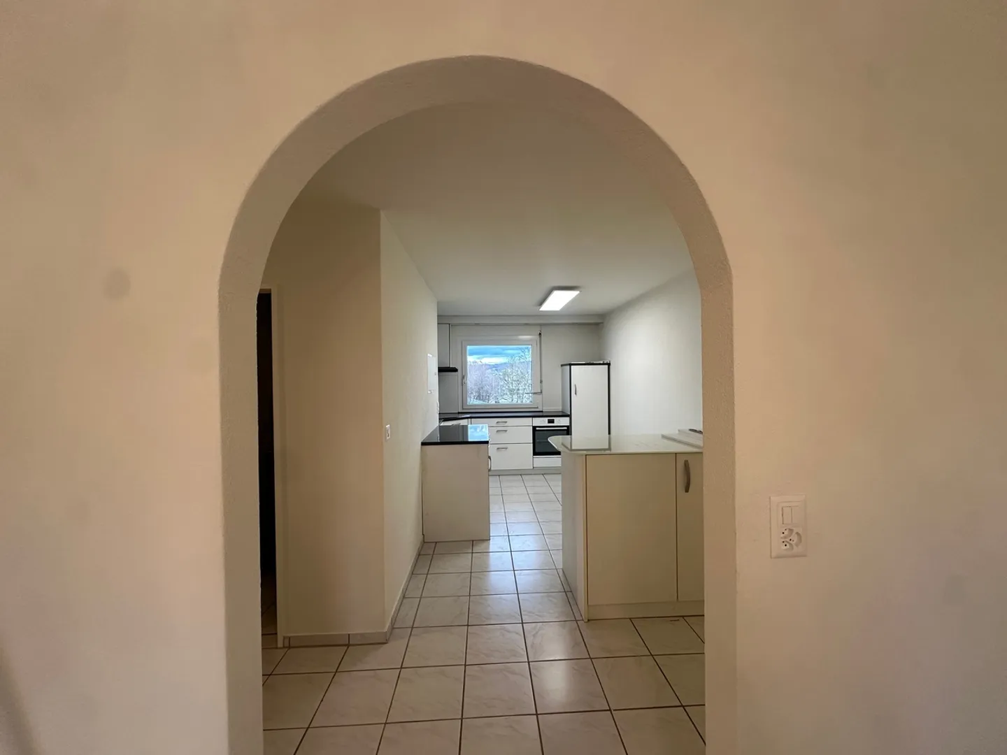 Helle 3.5-Zimmer Wohnung mit Balkon - Foto 6 von 13