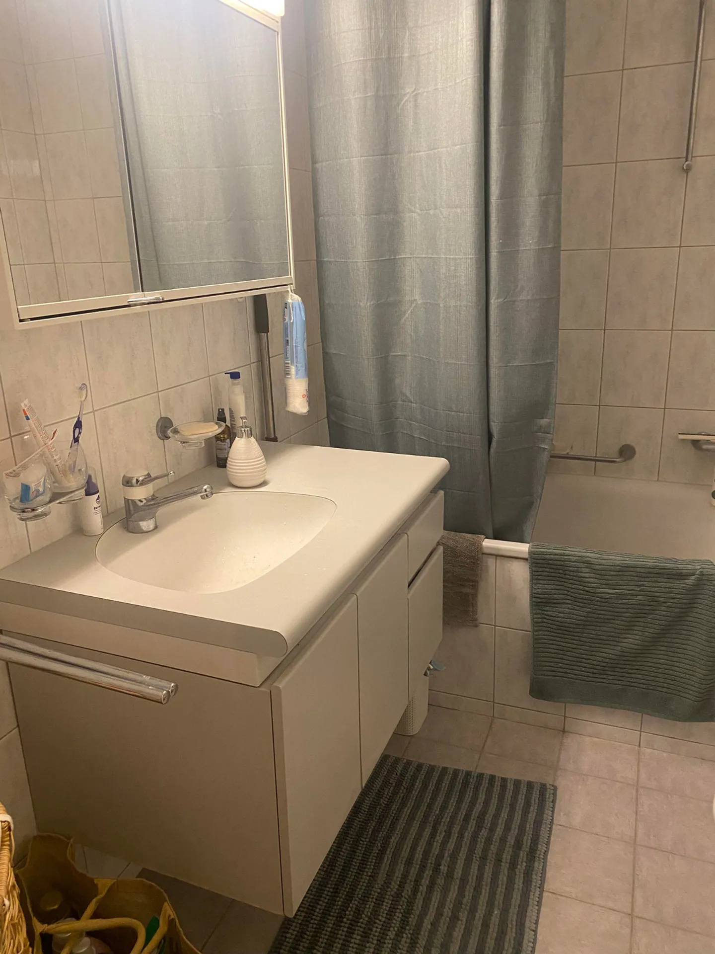 2 ZI-WOHNUNG IN BASEL - ALTSTADT/KLEINBASEL, MÖBLIERT, TEMPORÄR - Foto 5 von 6