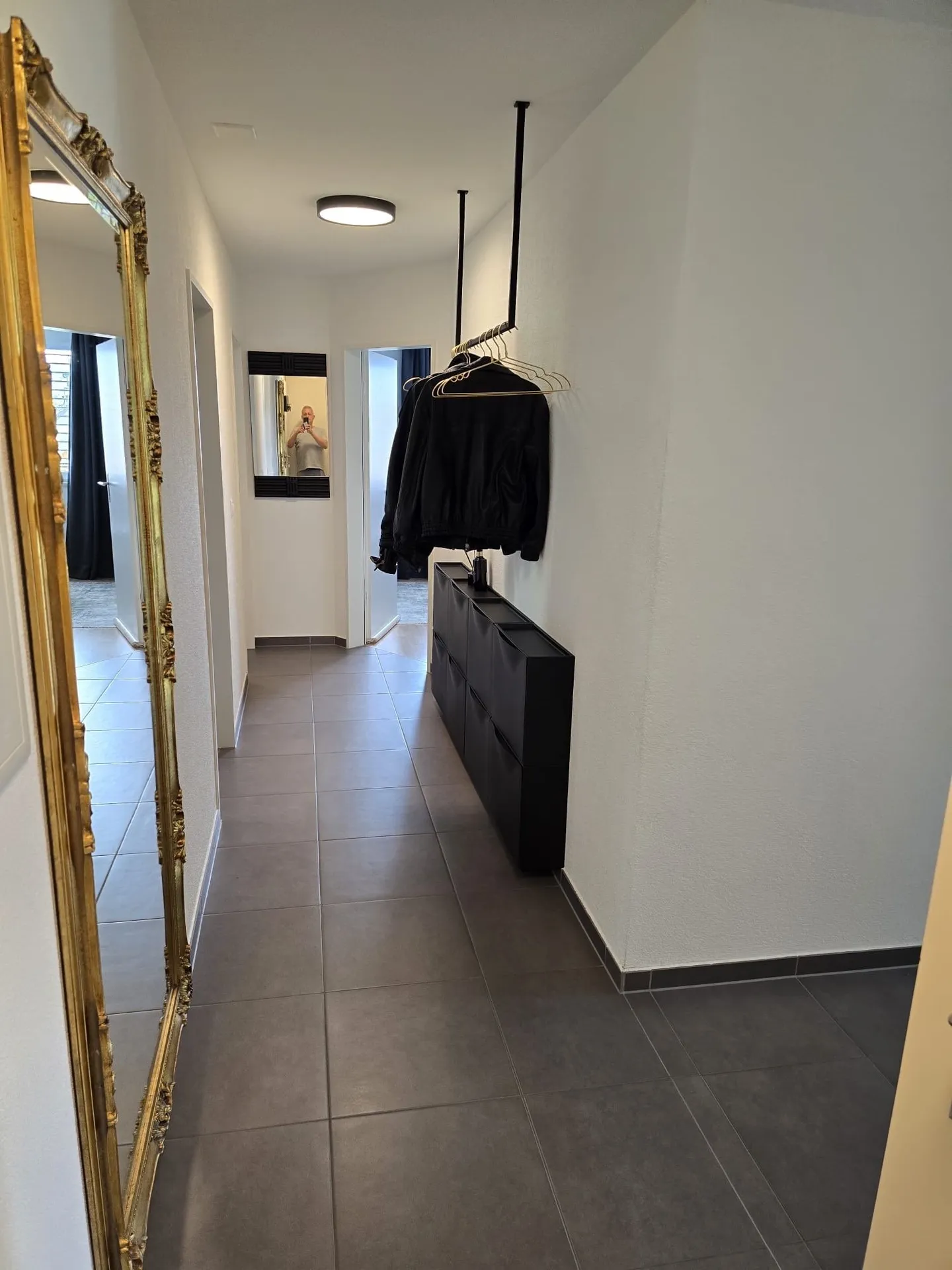 Bright 4.5-room apartment with large balcony - Photo 7 of 8
