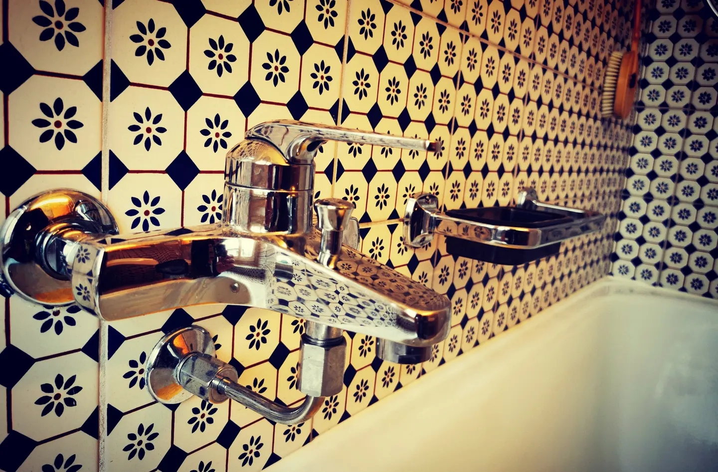 APPARTAMENTO 4 LOCALI A ZURIGO - DISTRETTO 7 FLUNTERN, ARREDATO, TEMPORANEO - Foto 6 di 10