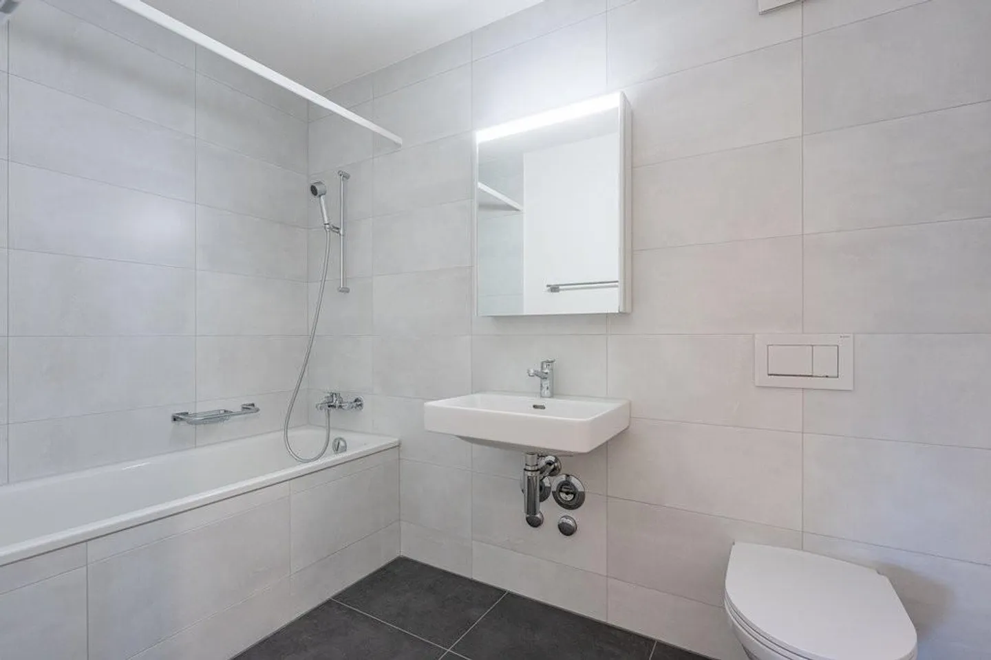 Modern Living - Photo 9 of 11