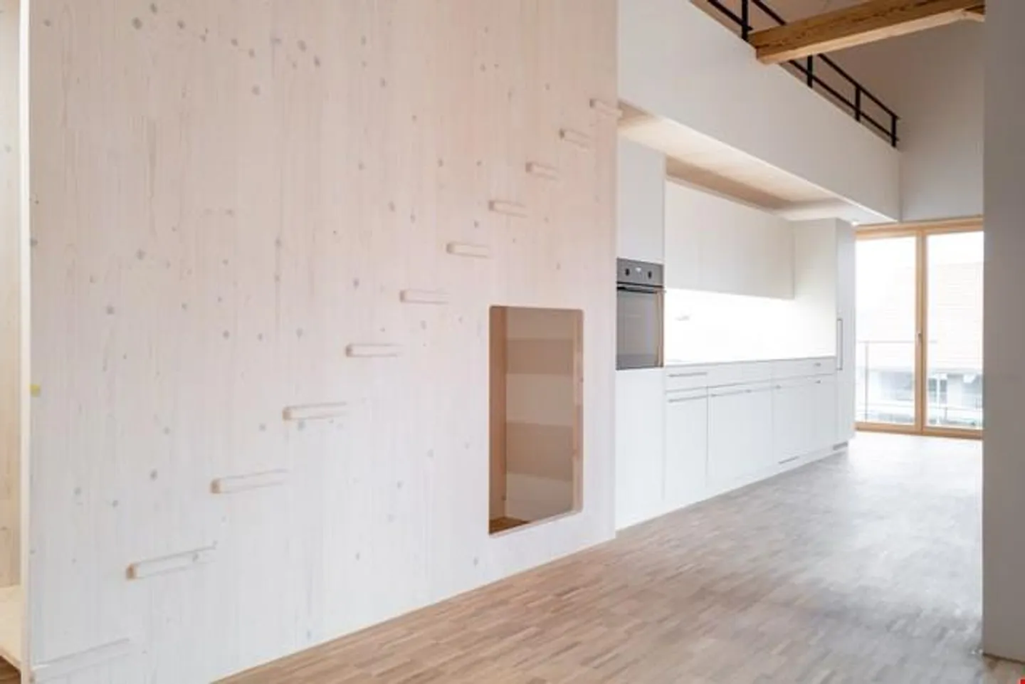 Charmante Loftwohnung mit Galerie - Foto 2 von 14