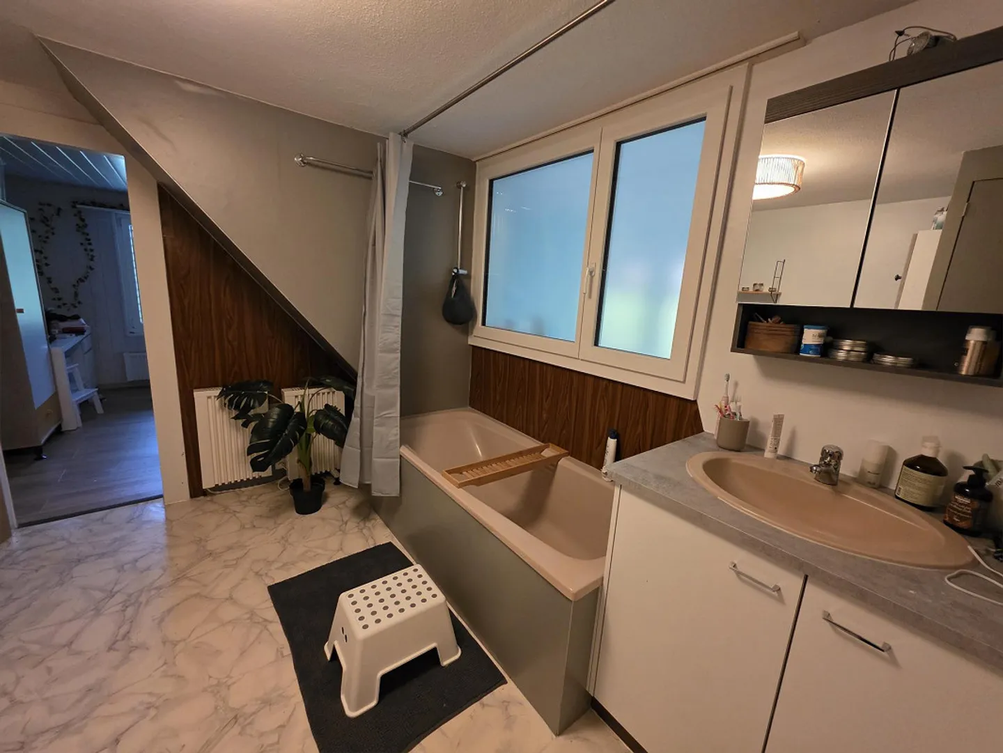 Apartment - Photo 5 of 12
