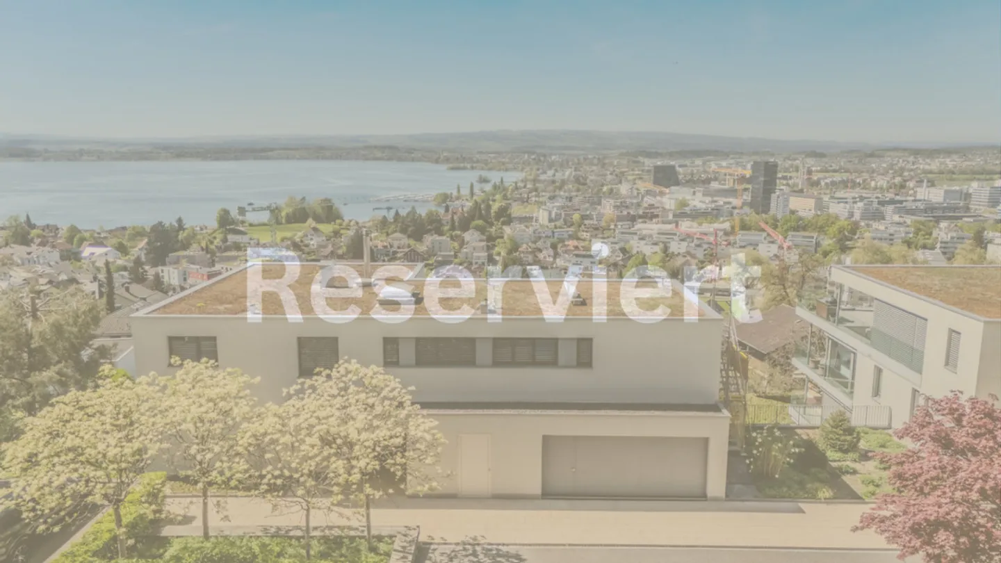 Exclusive Terrace Apartment in Zug - Photo 1 of 10