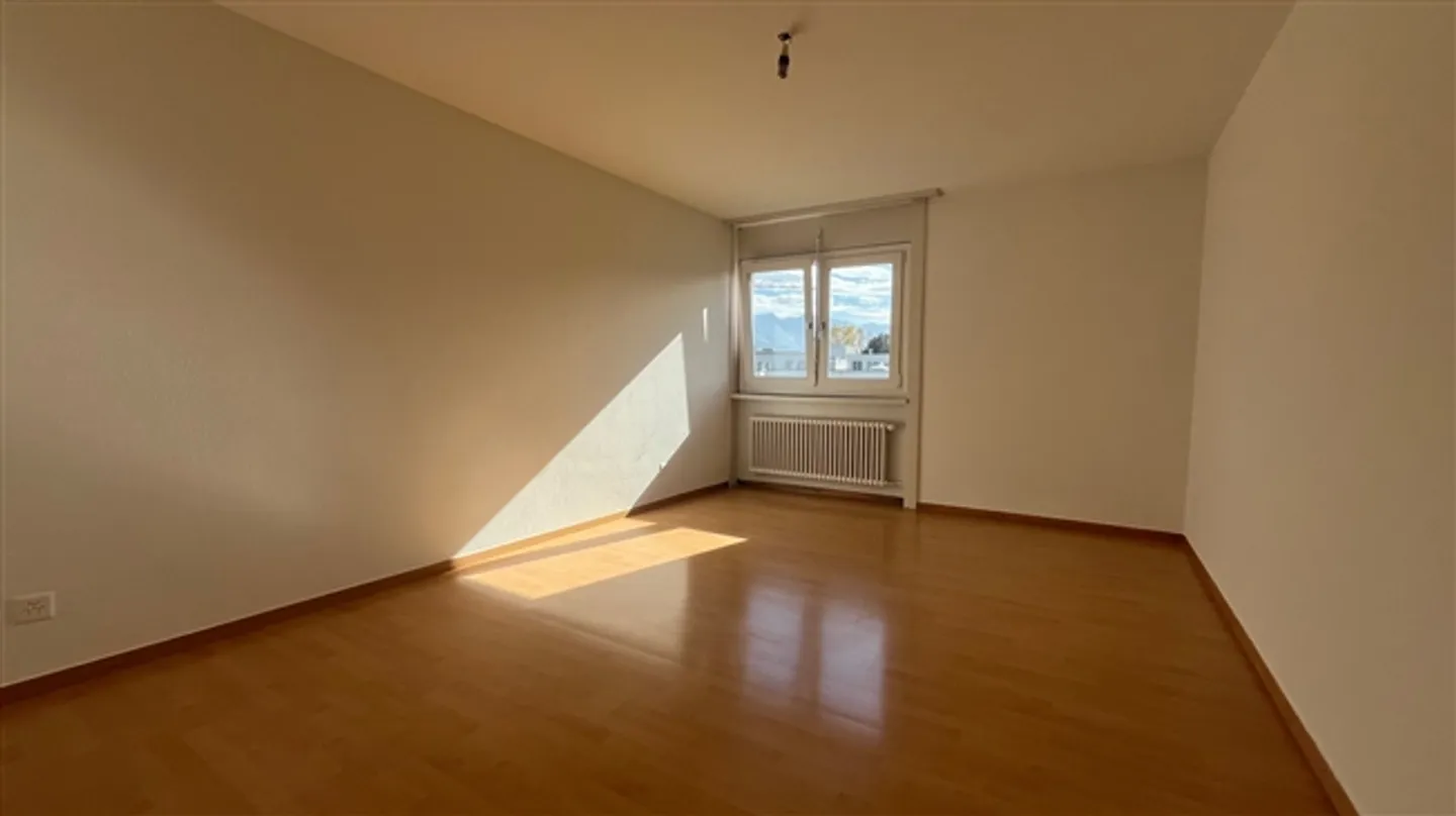 Appartamento 3,5 locali al 4° piano - Foto 6 di 8