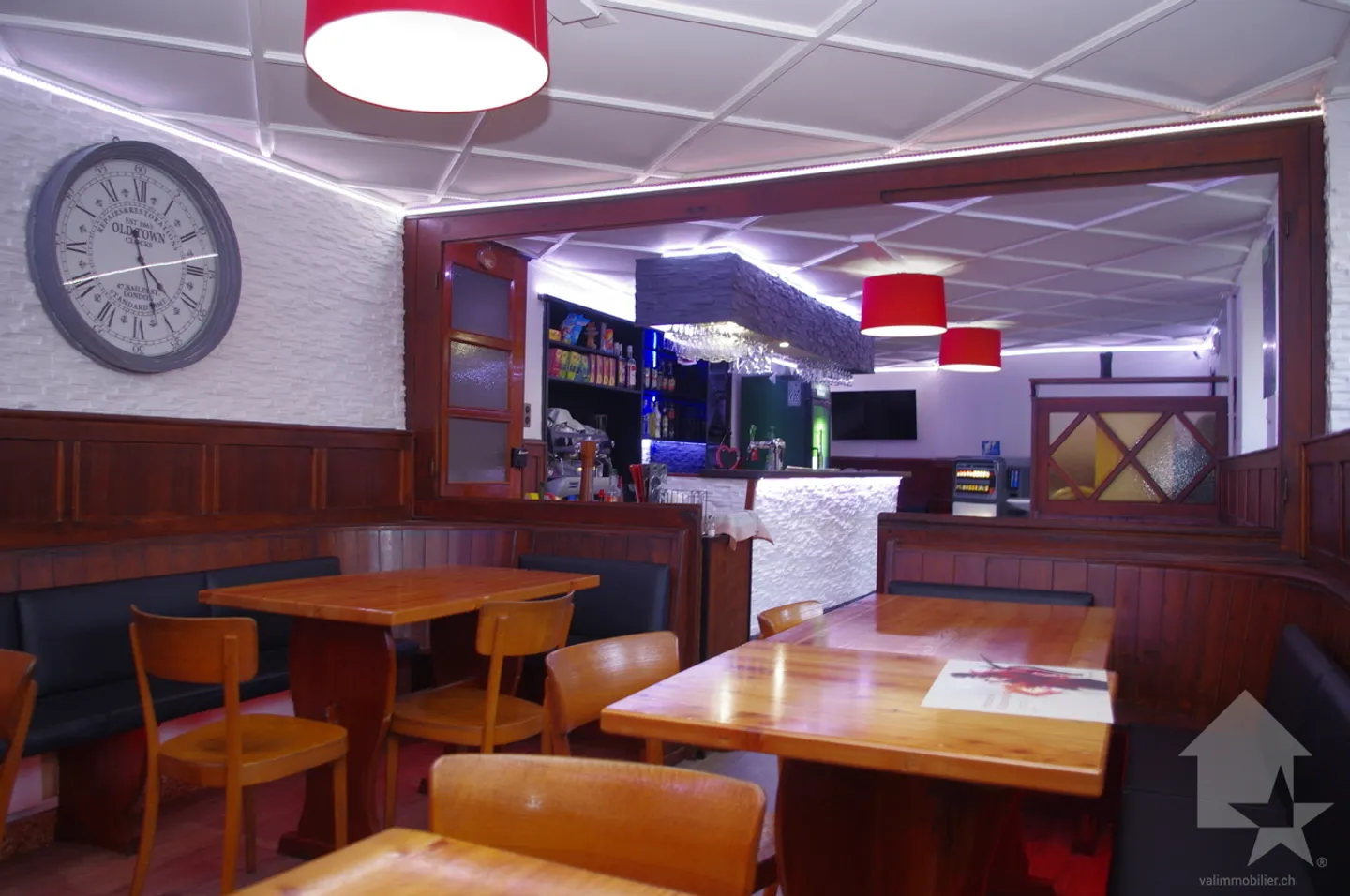 Orsières, Café-Restaurant im Zentrum! - Foto 1 von 11