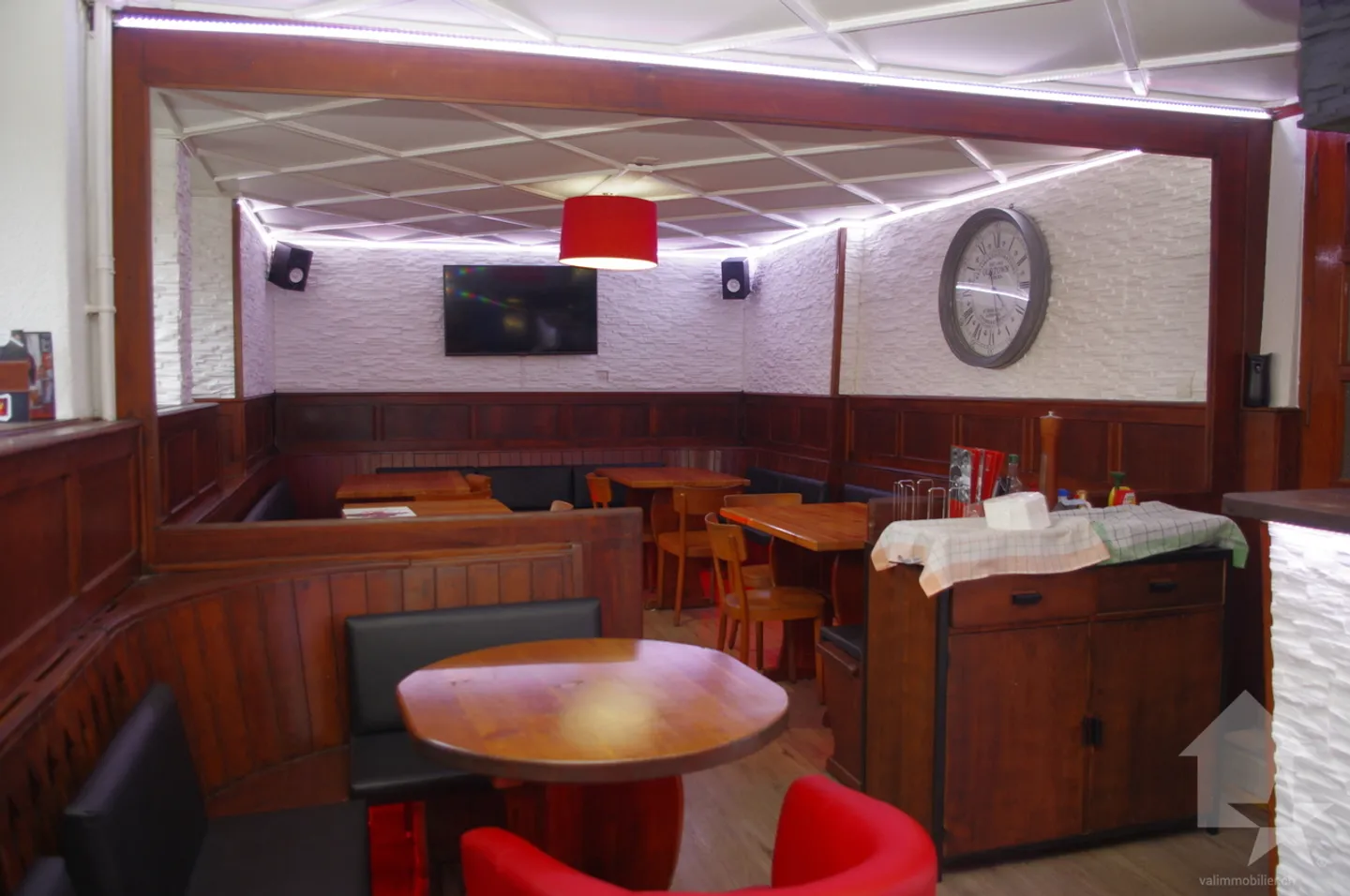 Orsières, Café-Restaurant im Zentrum! - Foto 4 von 11
