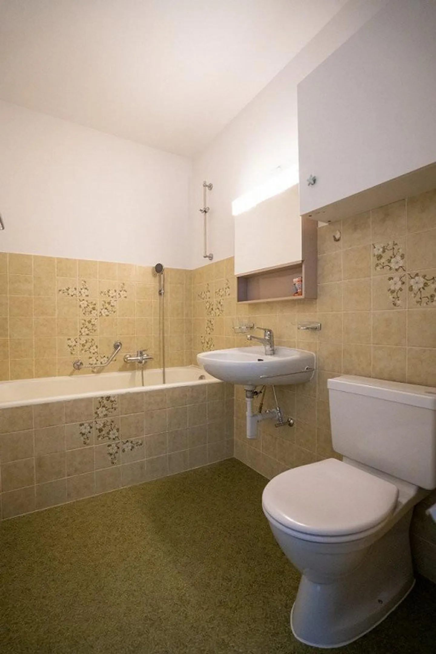 Bright 3-room apartment in a central location - Photo 6 of 12