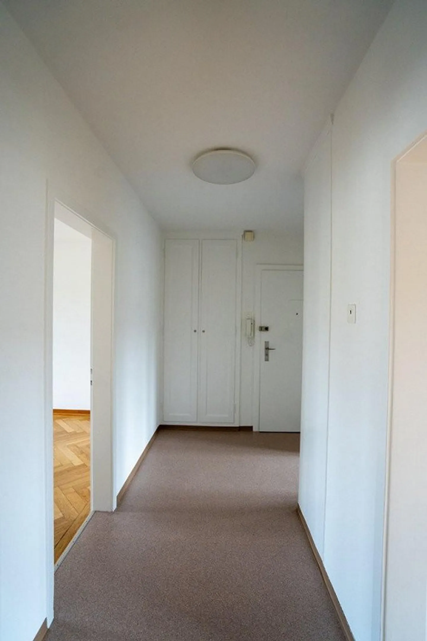 Bright 3-room apartment in a central location - Photo 7 of 12