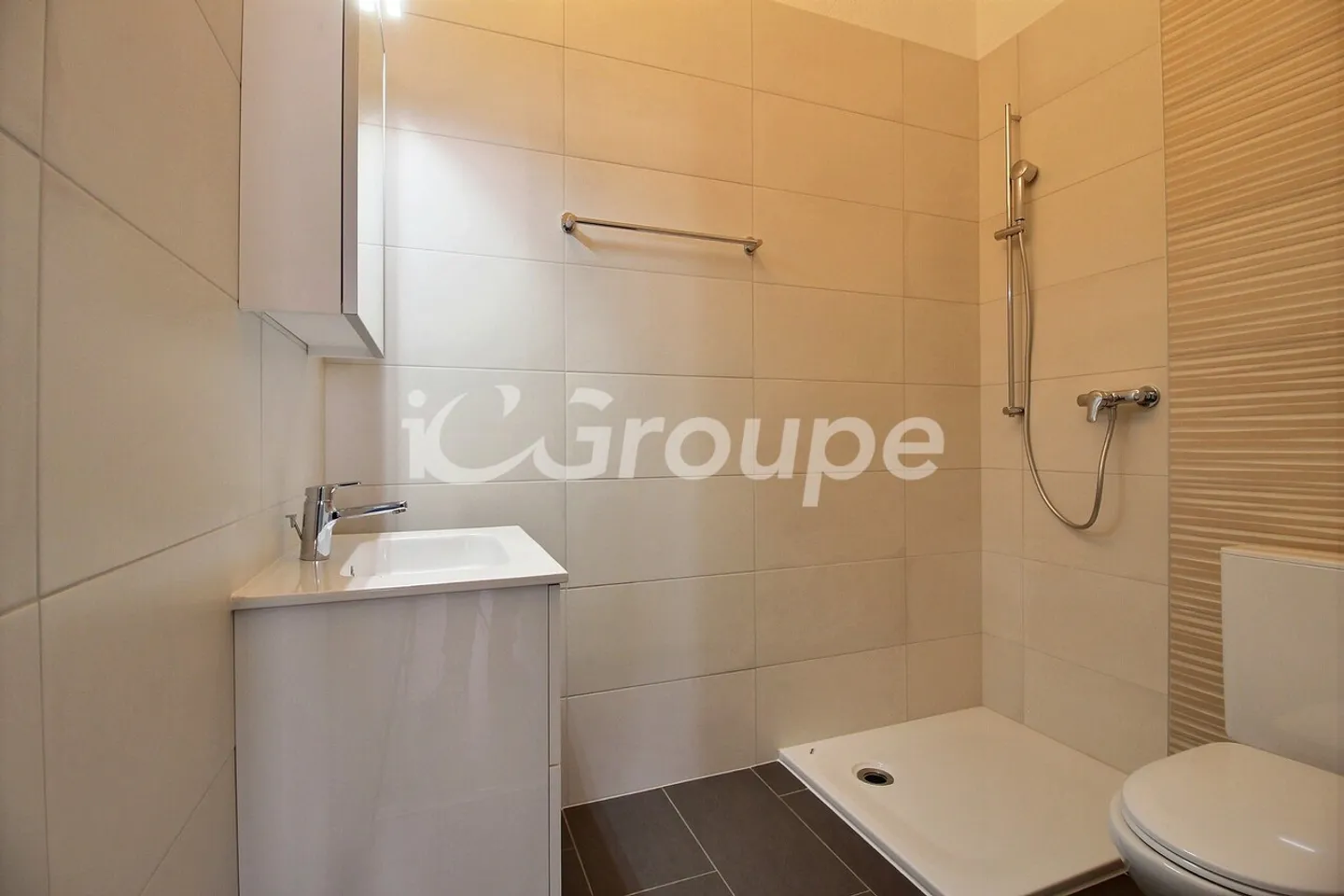 Appartamento di 4,5 locali all'ultimo piano con una vista magnifica - Foto 7 di 10