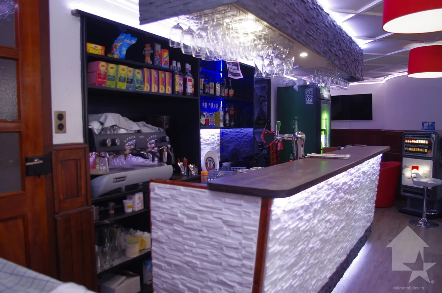 Orsières, Café-Restaurant im Zentrum! - Foto 7 von 11