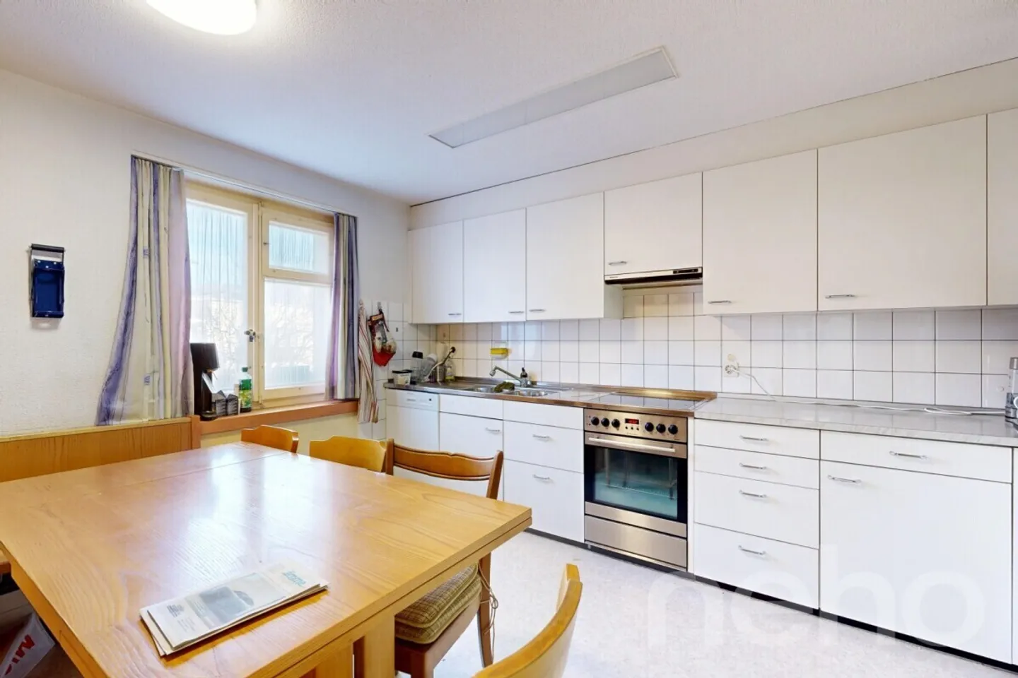 Casa familiare con grande giardino e potenziale di ristrutturazione - Foto 7 di 12