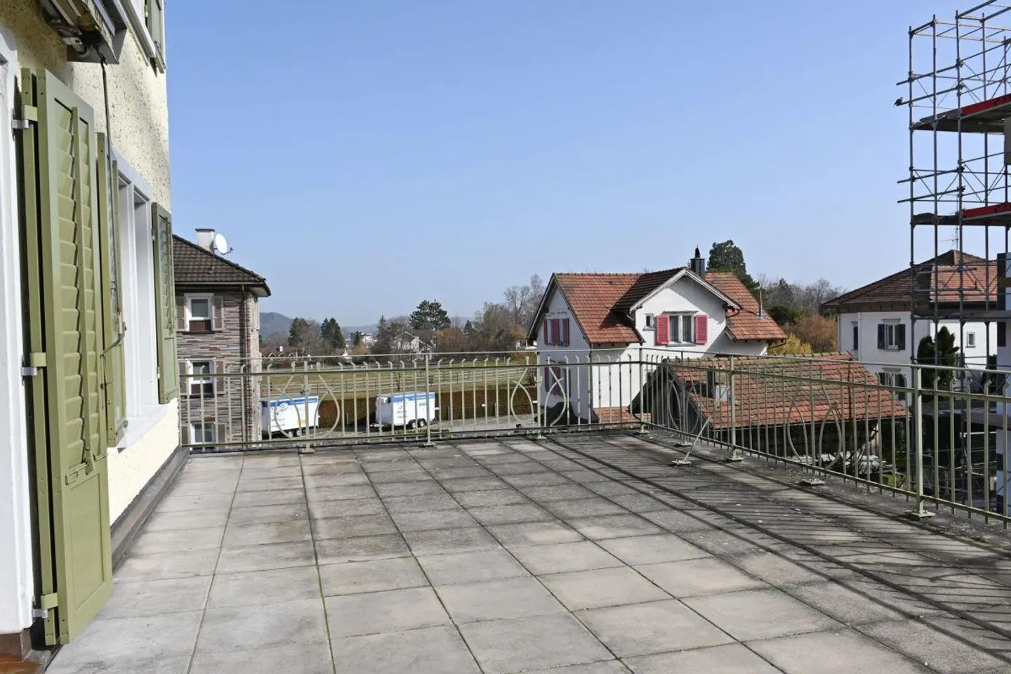 4.0 room apartment with charm in a central location - Photo 8 of 10