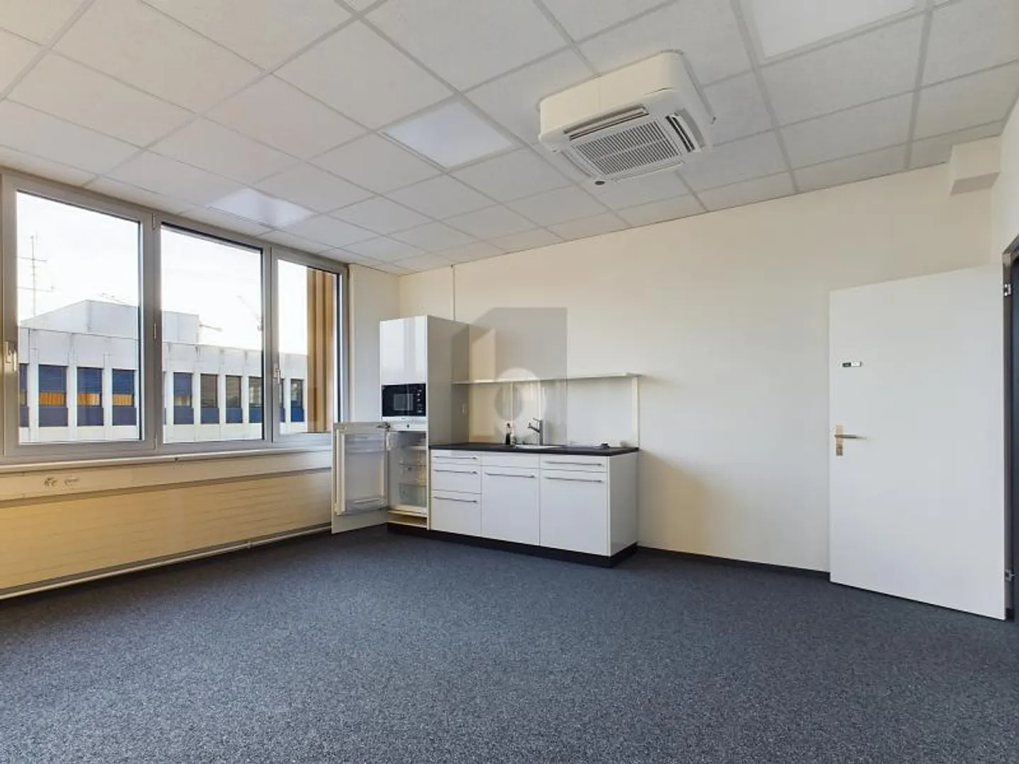 SPACIOUS WITH A VIEW - Photo 3 of 5