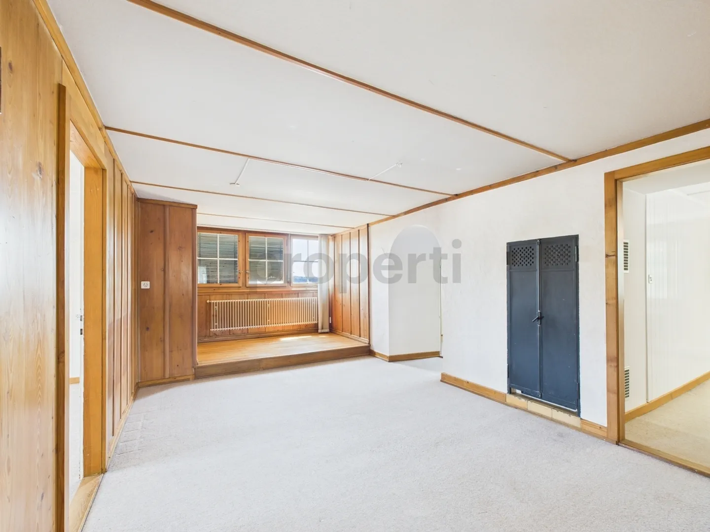 Charmante Dachwohnung an ruhiger und doch zentraler Lage mit schönem Weitblick - Foto 2 von 11