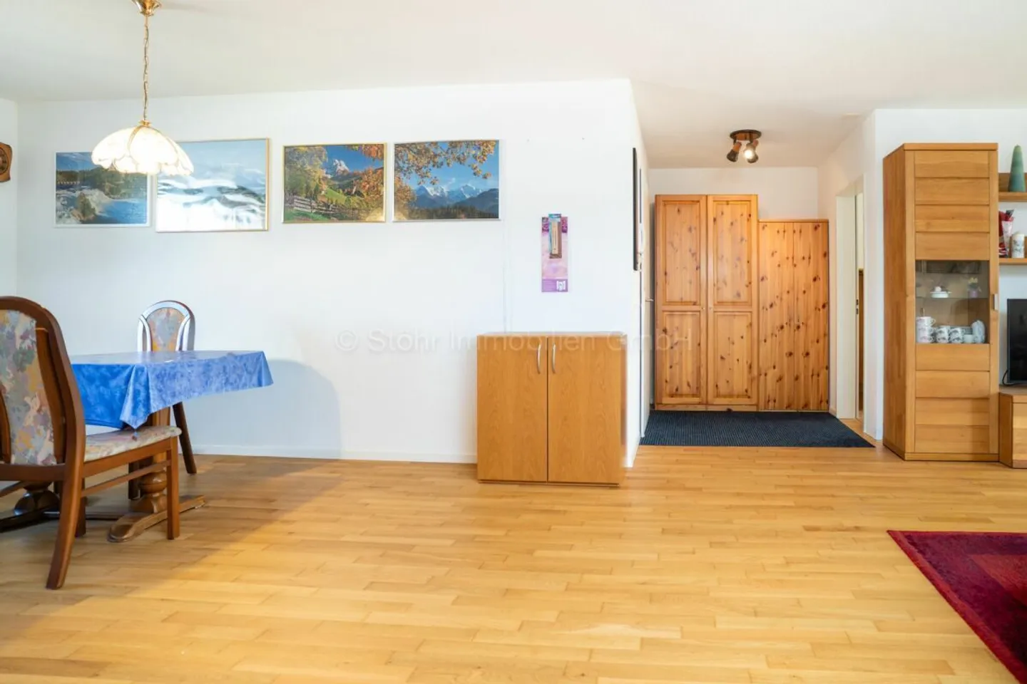 Appartement confortable de 4,5 pièces avec balcon spacieux et ensoleillé - Photo 14 sur 19