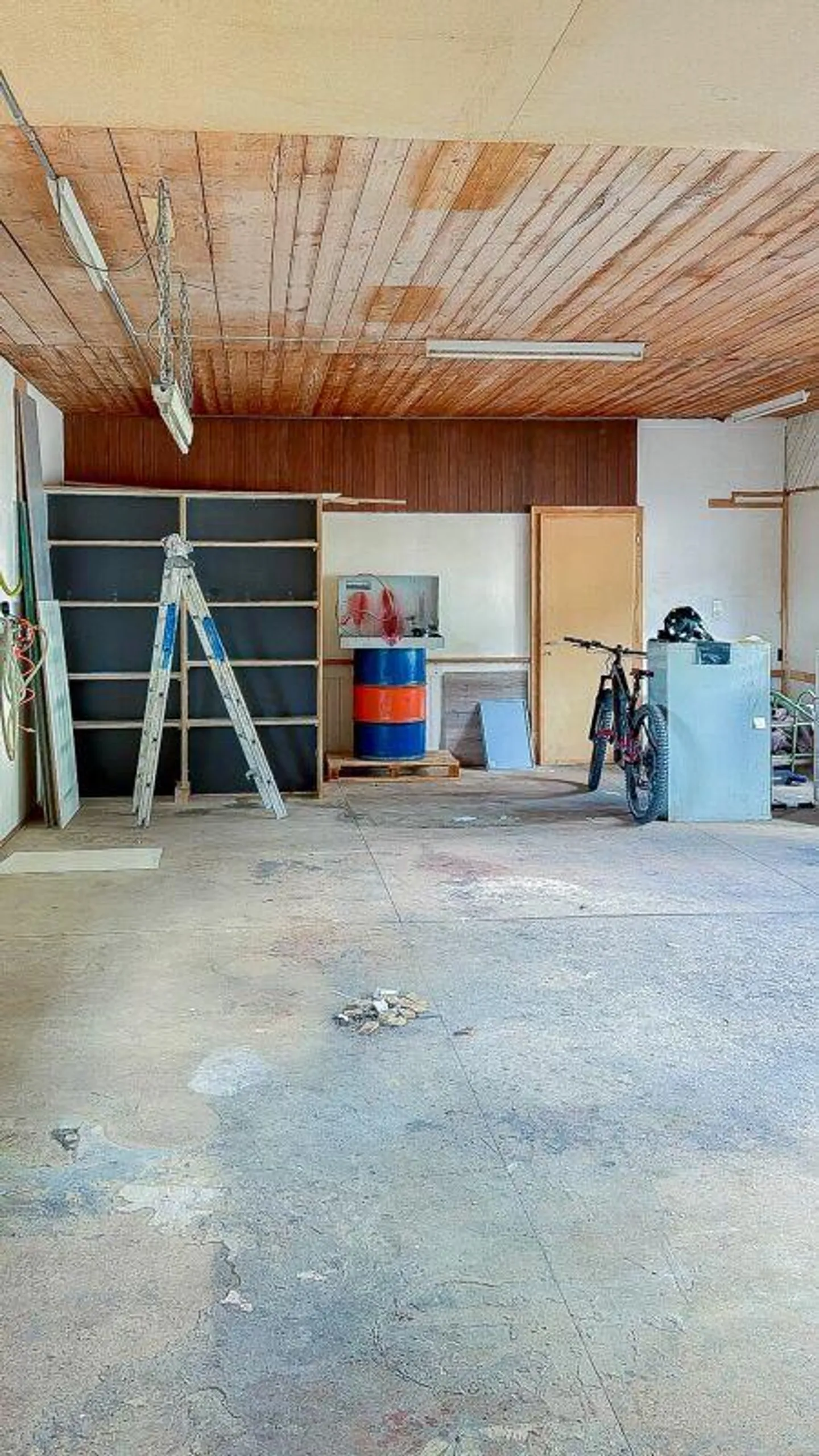 Ex laboratorio di biciclette in affitto come spazio di stoccaggio - Foto 4 di 4