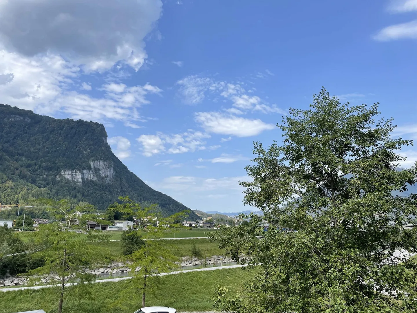 Charmantes Loft an der Linth - Foto 3 von 8