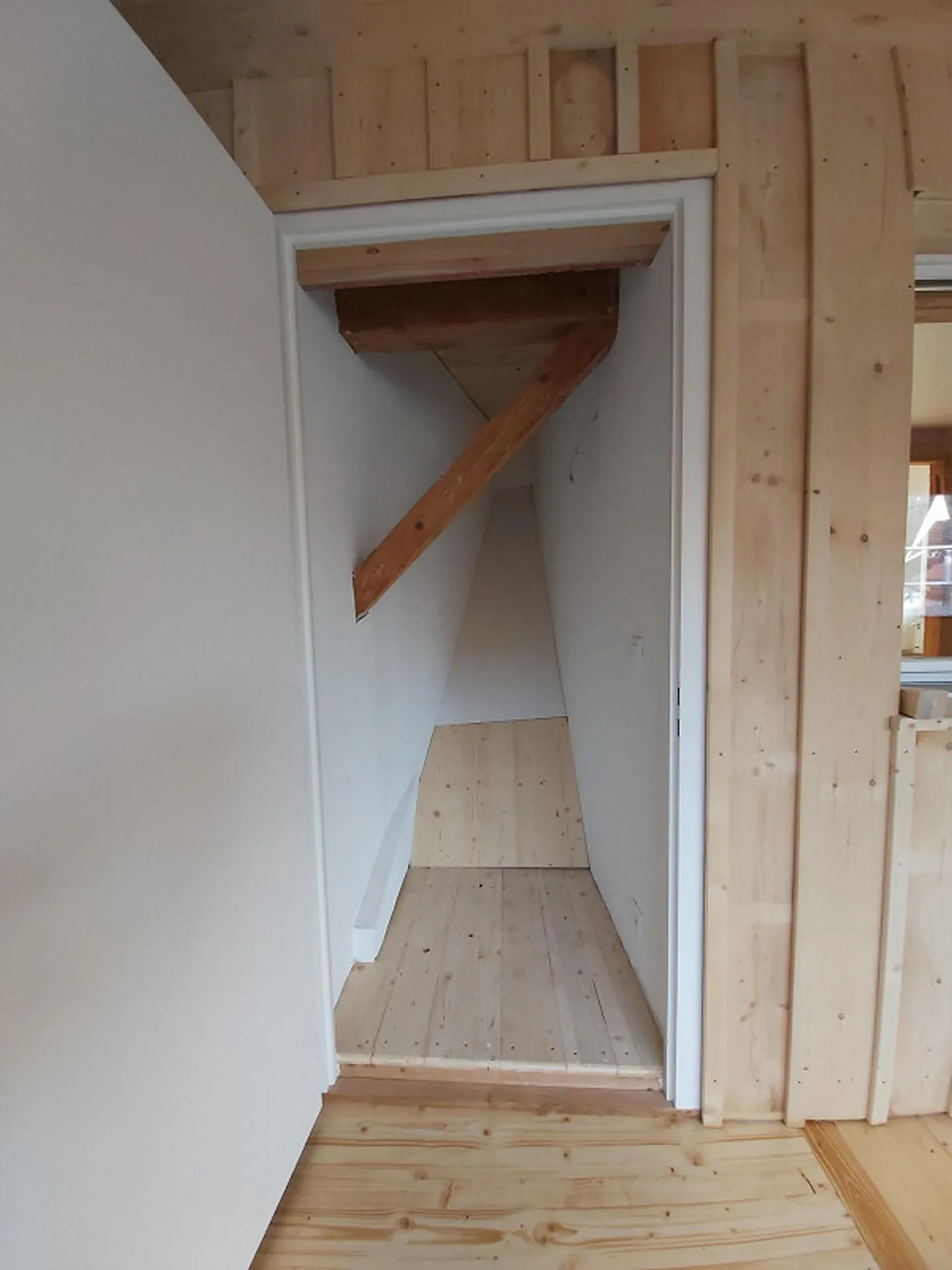 Appartement sous les combles de 3,5 pièces au cœur d'Andelfingen - Photo 4 sur 18