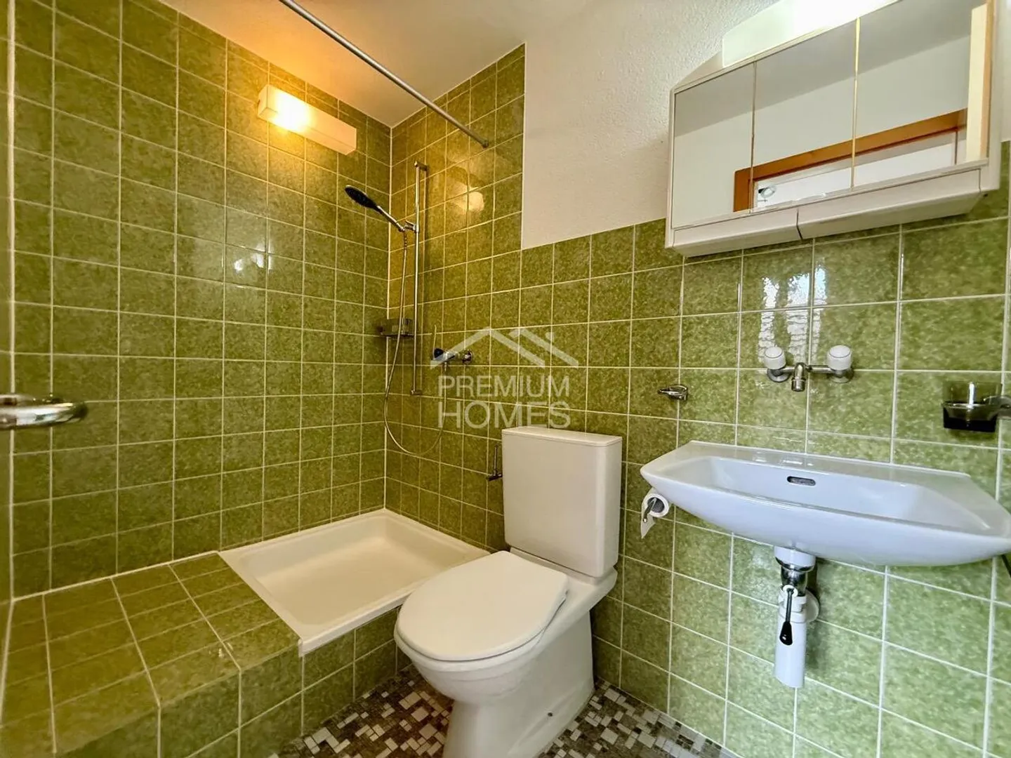 Appartamento luminoso in una posizione tranquilla! - Foto 6 di 7