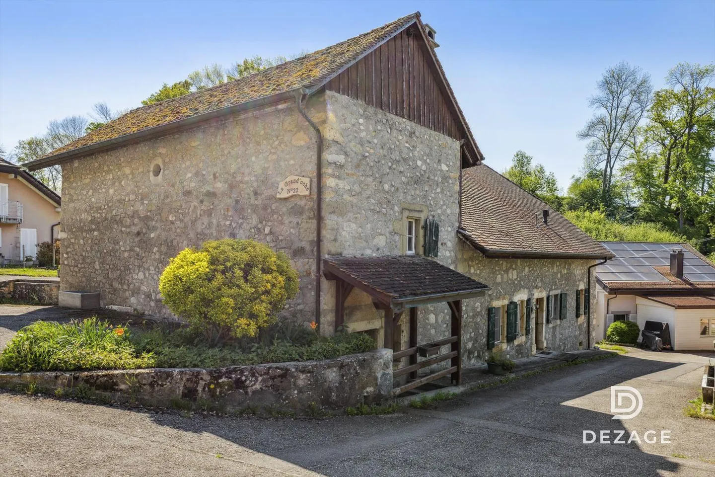 Maison de caractère, grande parcelle, charme ancien et fort potentiel ! - Photo 11 sur 13