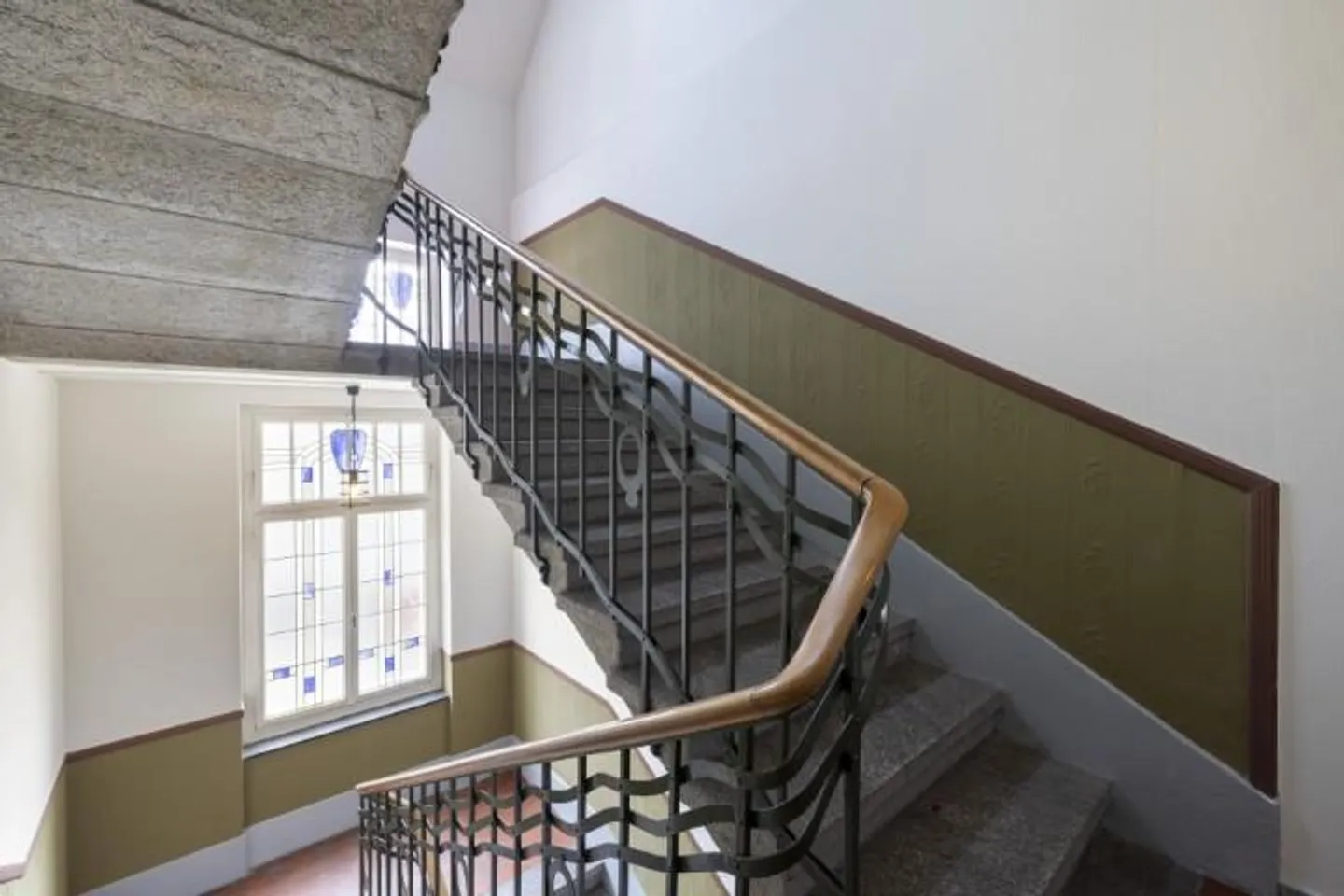 Moderne Büroräumlichkeiten bis zu 1'300m2 - Photo 8 of 11