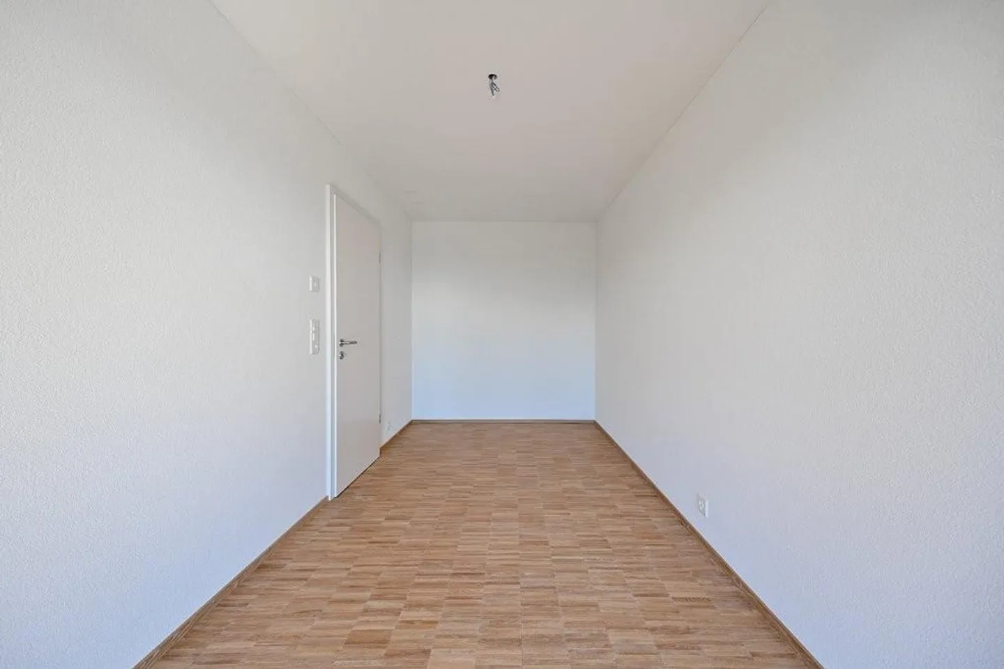 Vivre avec vue sur le paysage montagneux - Photo 6 sur 8