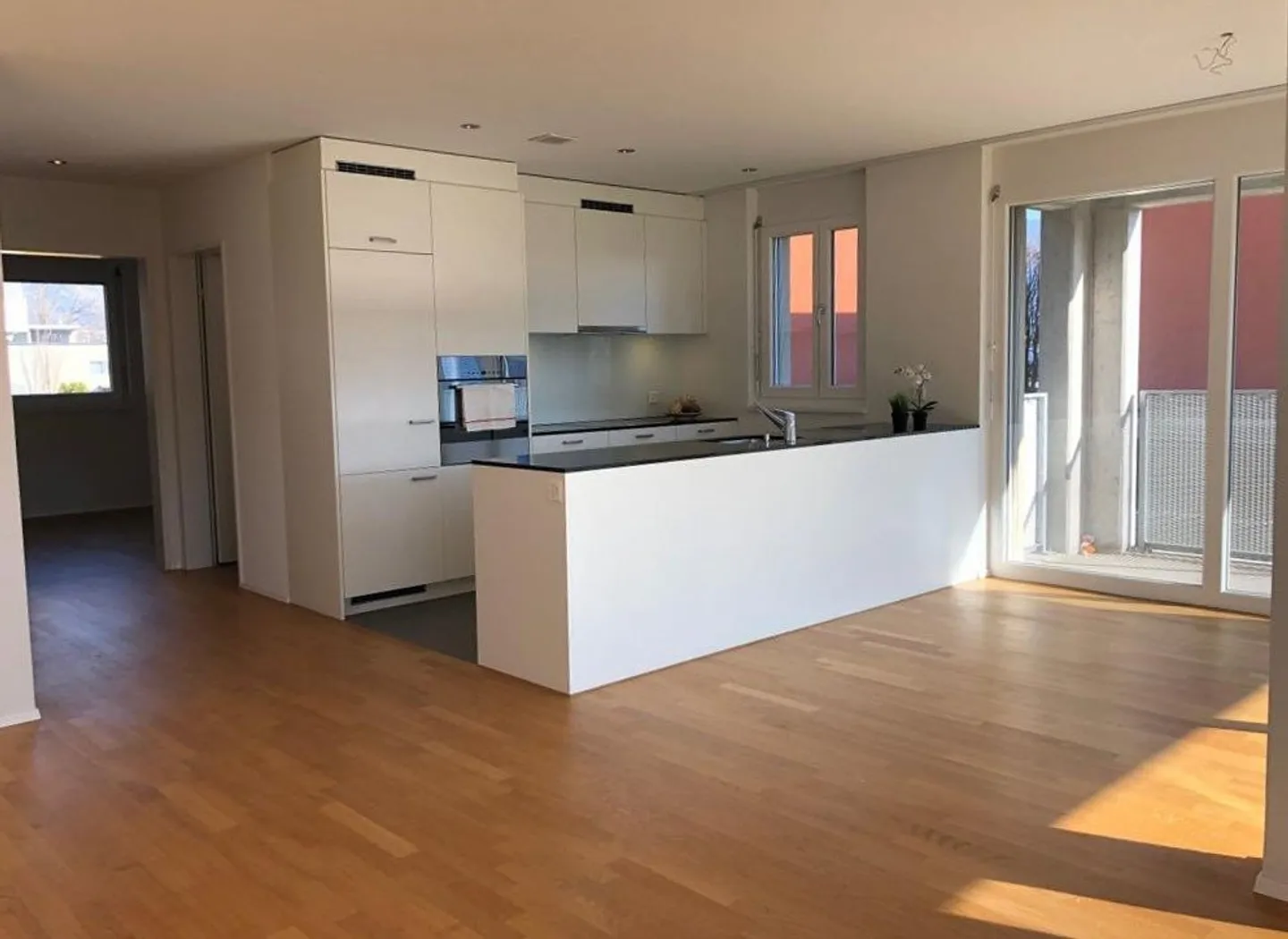 Moderne 2.5 Zimmer Wohnung - Foto 3 von 6