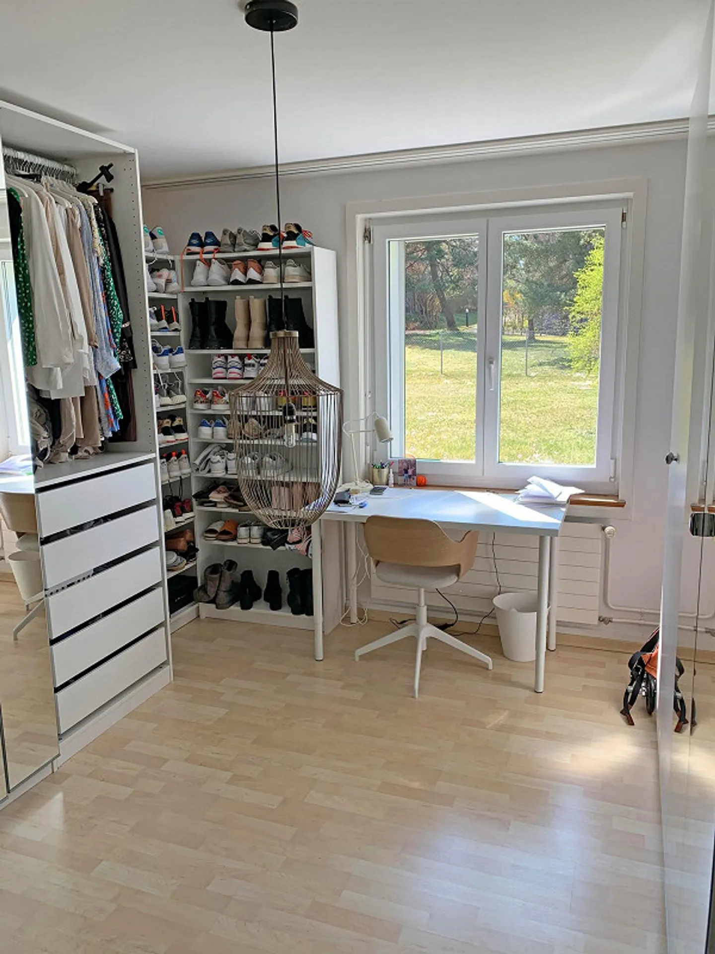 Attractive 3-room apartment on the ground floor in a popular neighborhood - Photo 5 of 8