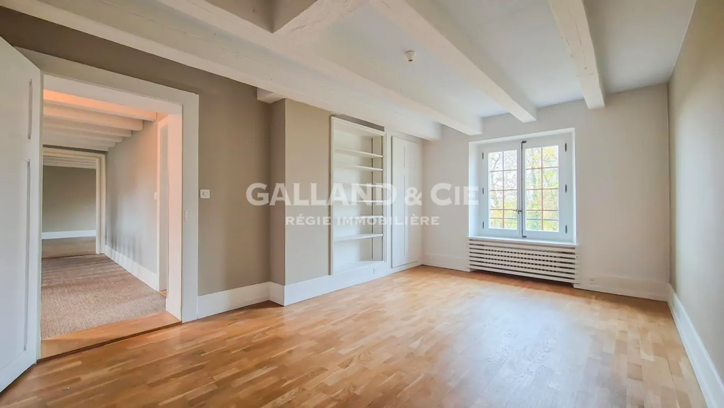 Exceptional villa in Lonay near the lake - Photo 10 of 14