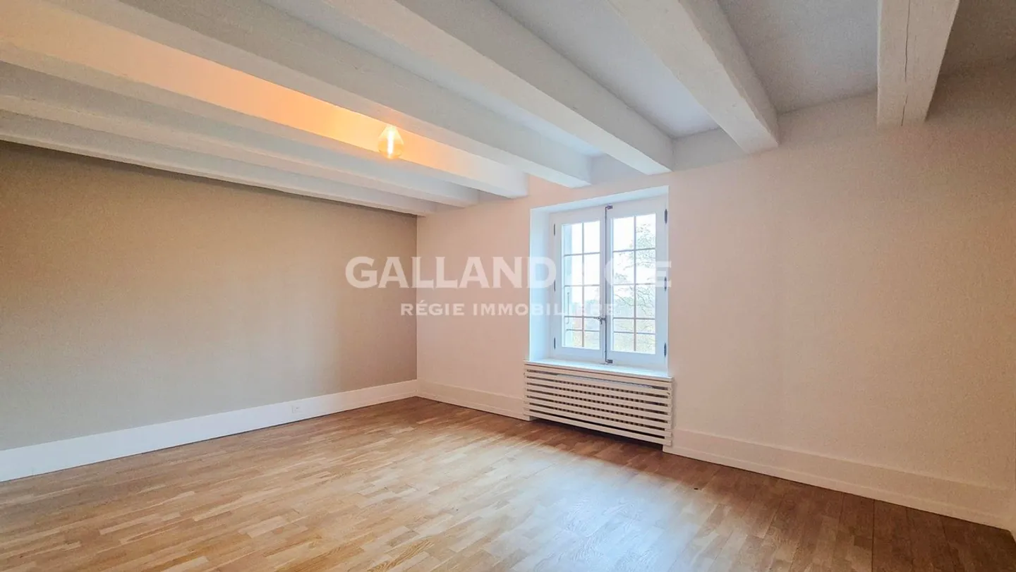 Exceptional villa in Lonay near the lake - Photo 11 of 14