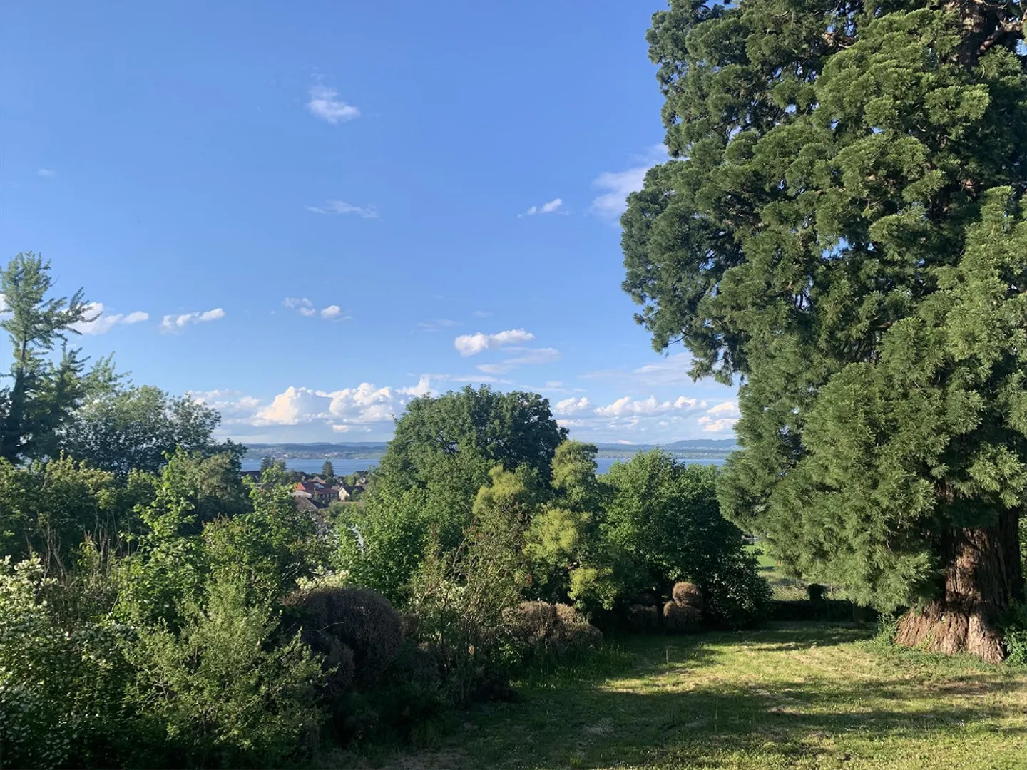 Charmant ancien bâtiment - rénové avec amour et vue sur le lac - Photo 1 sur 28