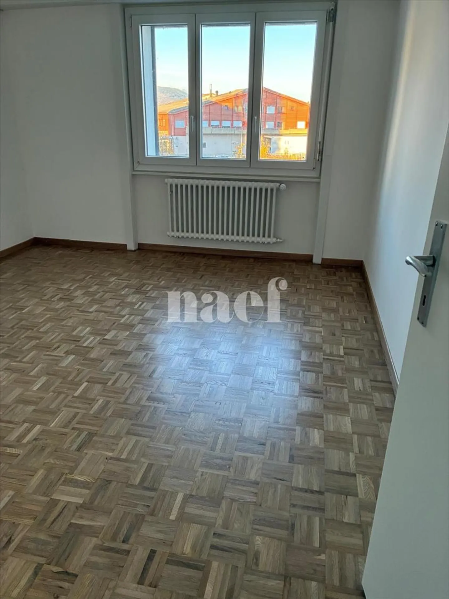 In affitto 3.5 stanze Cortaillod - appartamento completamente ristrutturato - Foto 4 di 6