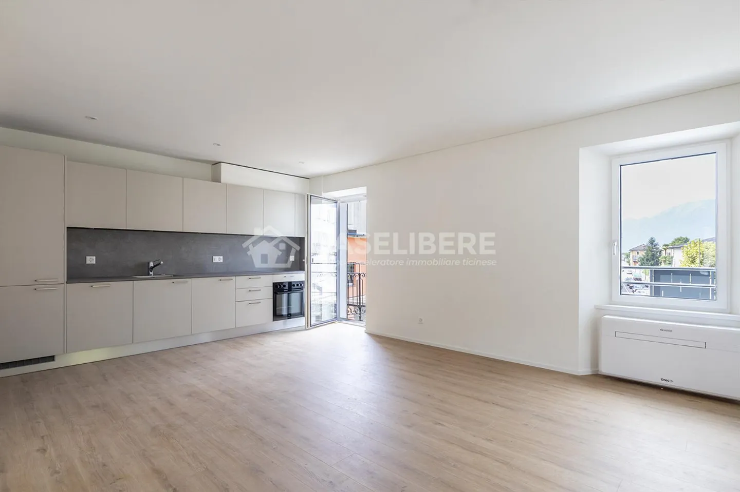 Appartamento moderno 2.5 locali a Tenero - Foto 3 di 10