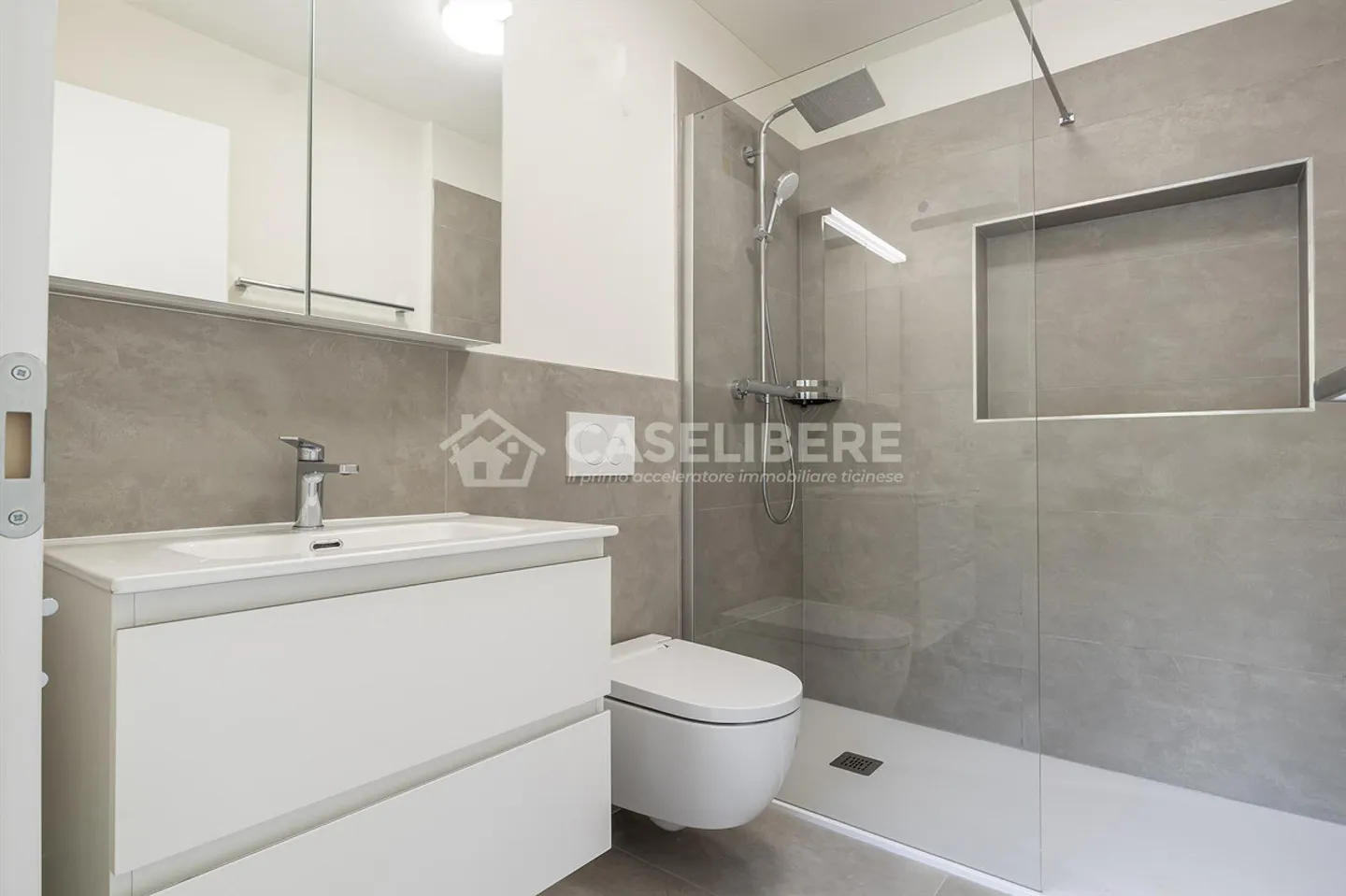 Appartamento moderno 2.5 locali a Tenero - Foto 8 di 10