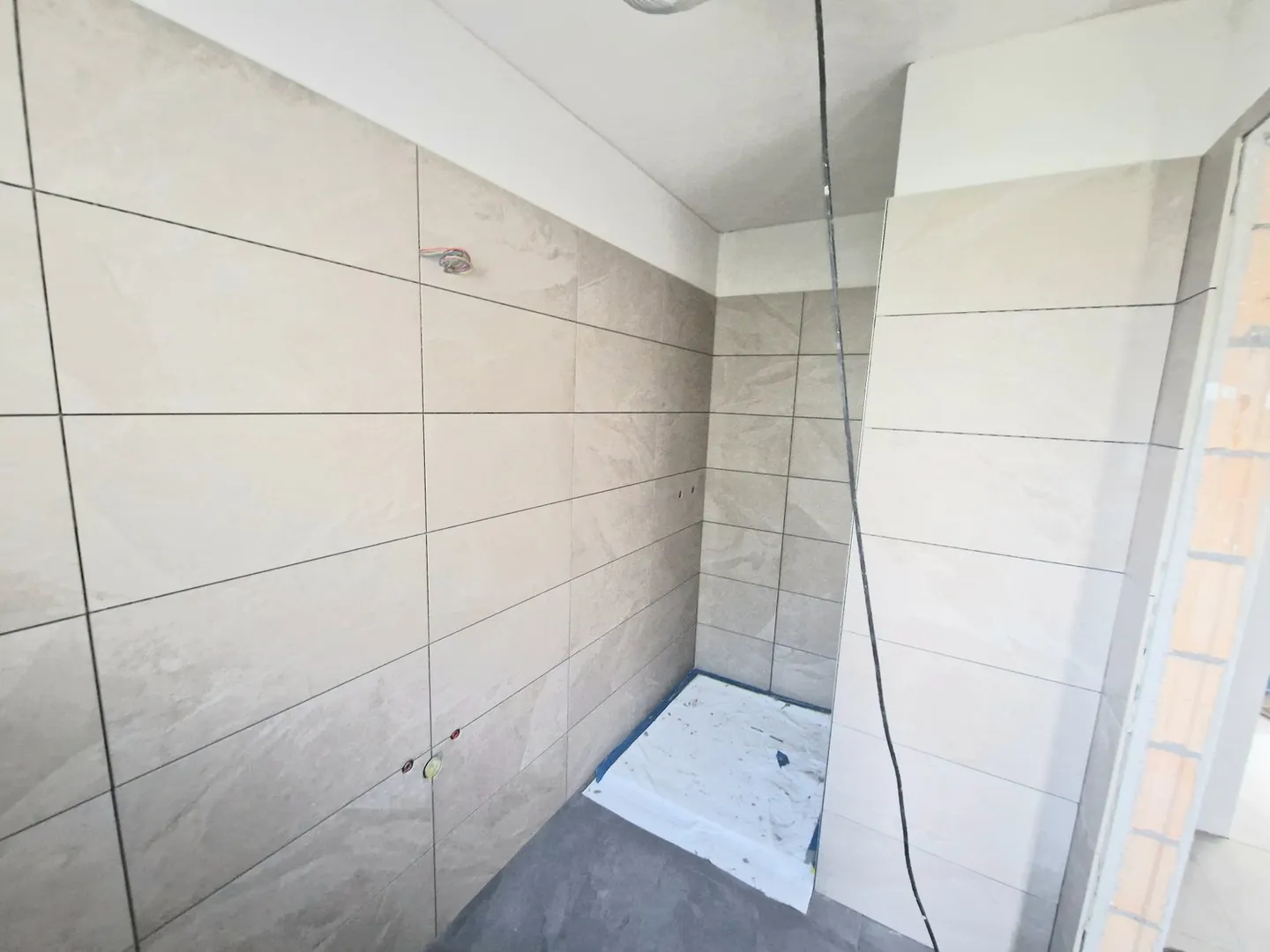 Vendita a Cugnasco - Nuova casa unifamiliare con 5,5 stanze in posizione tranquilla - Foto 5 di 13