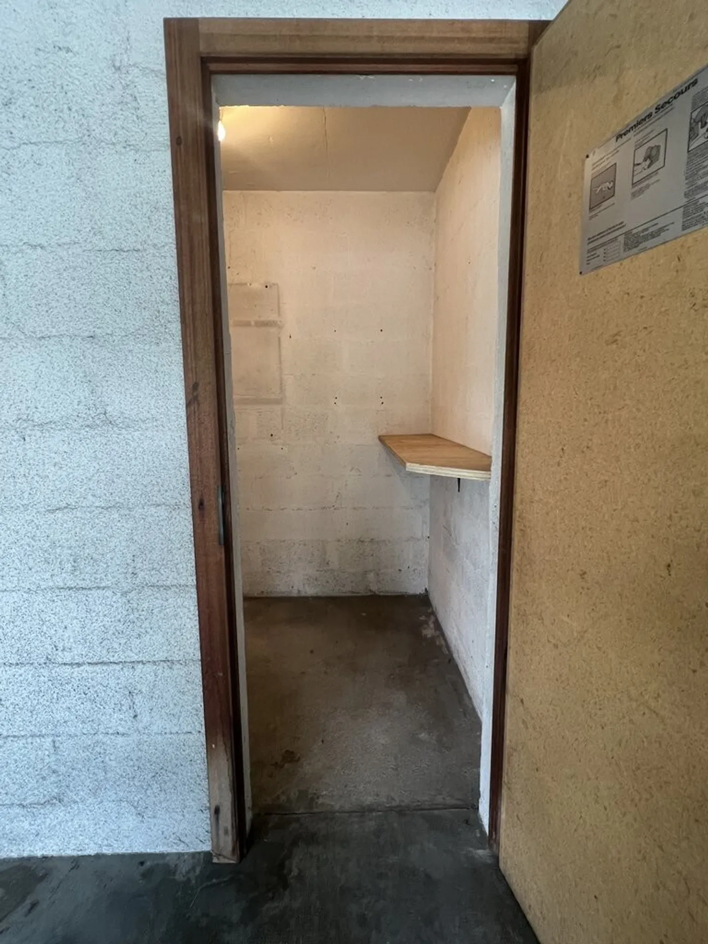 4m2 cellar for rent at Route de Berne 24, 1010 Lausanne - Photo 2 of 4