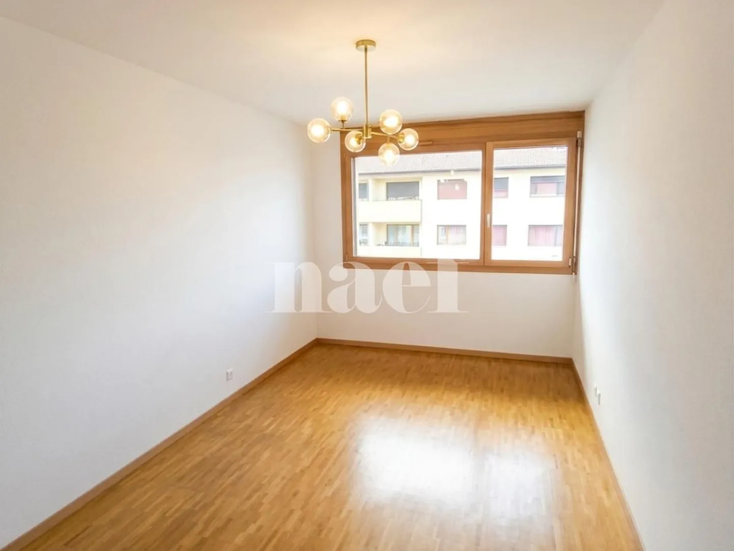 4-room apartment - Photo 5 of 5