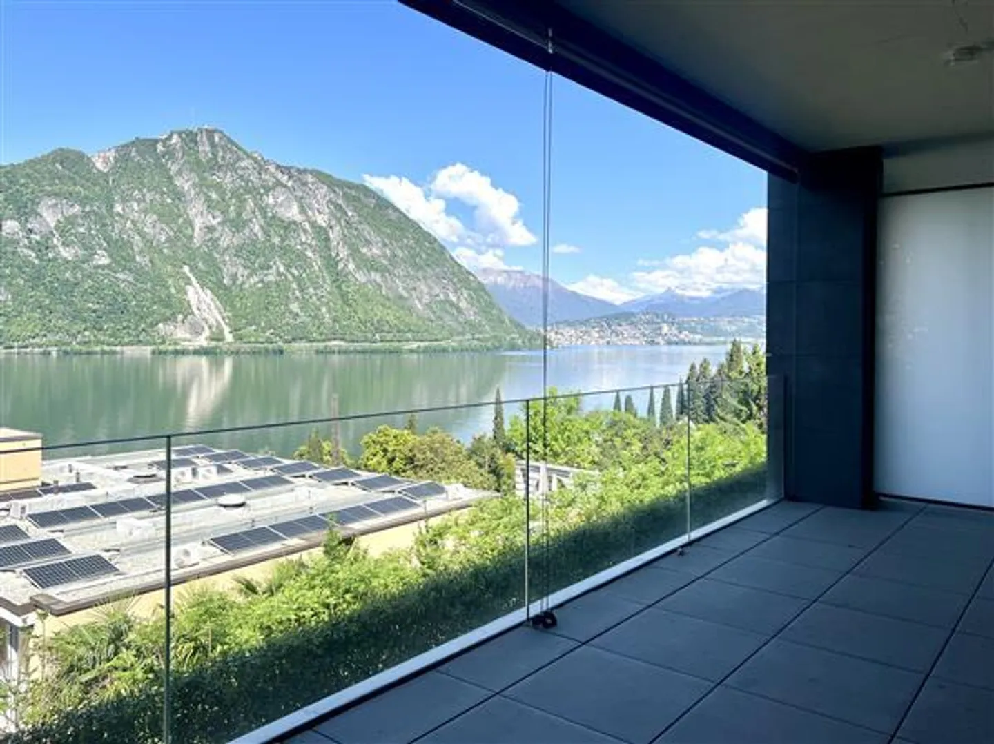 Bissone: 2.5 Room Apartment - Photo 1 of 6