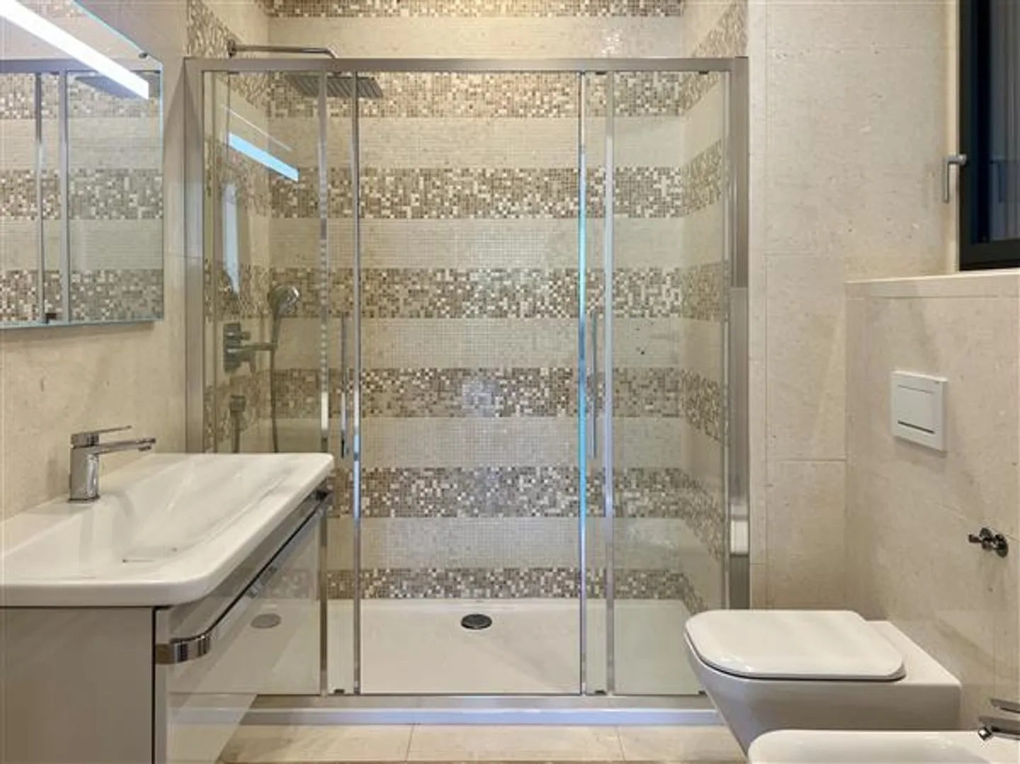Bissone: 2.5 Room Apartment - Photo 5 of 6