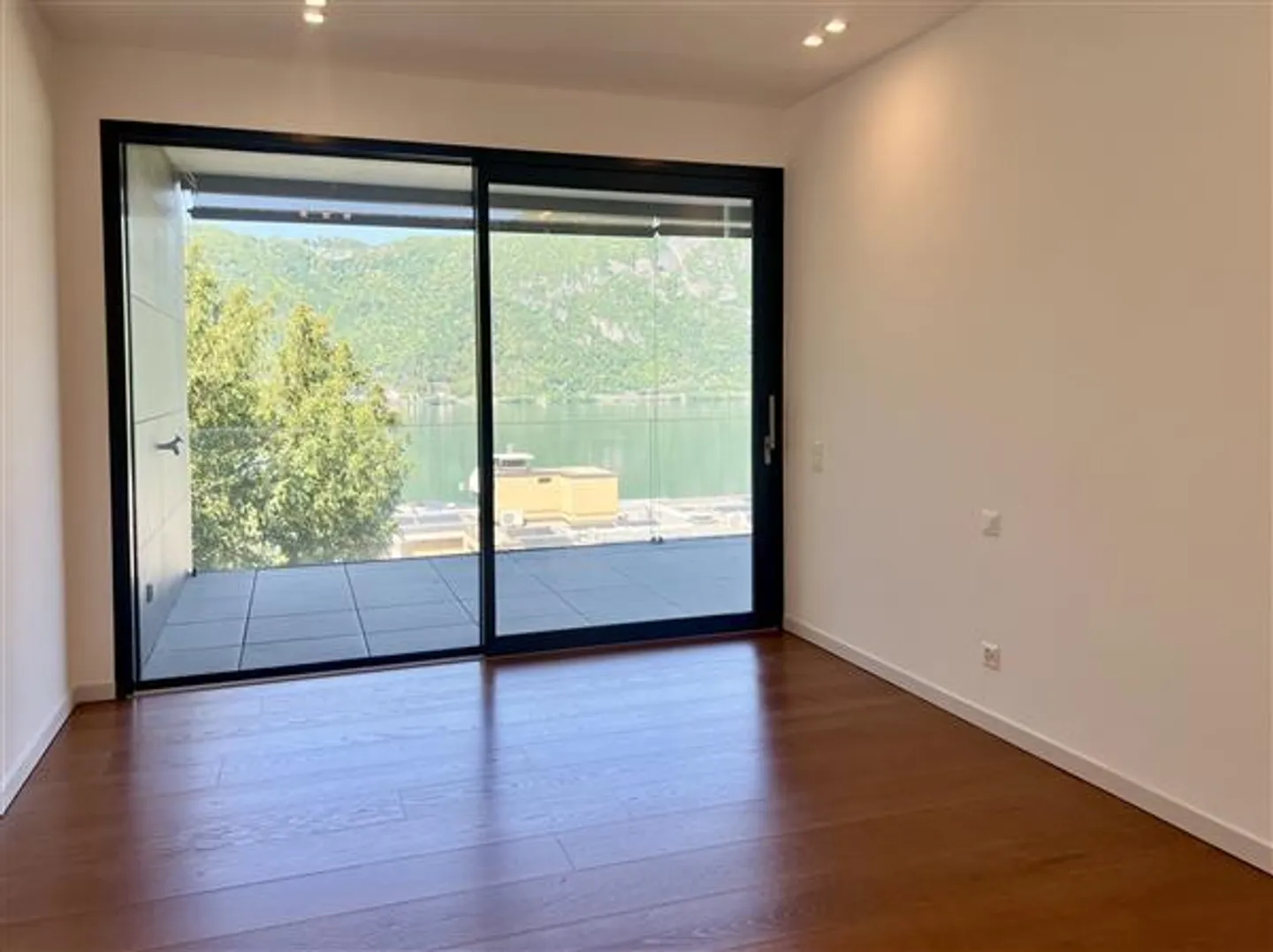 Bissone: 2.5 Room Apartment - Photo 6 of 6
