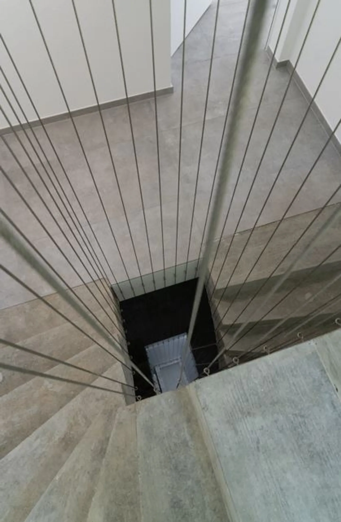 Wohngebäude 12,5 Zimmer - Foto 3 von 23