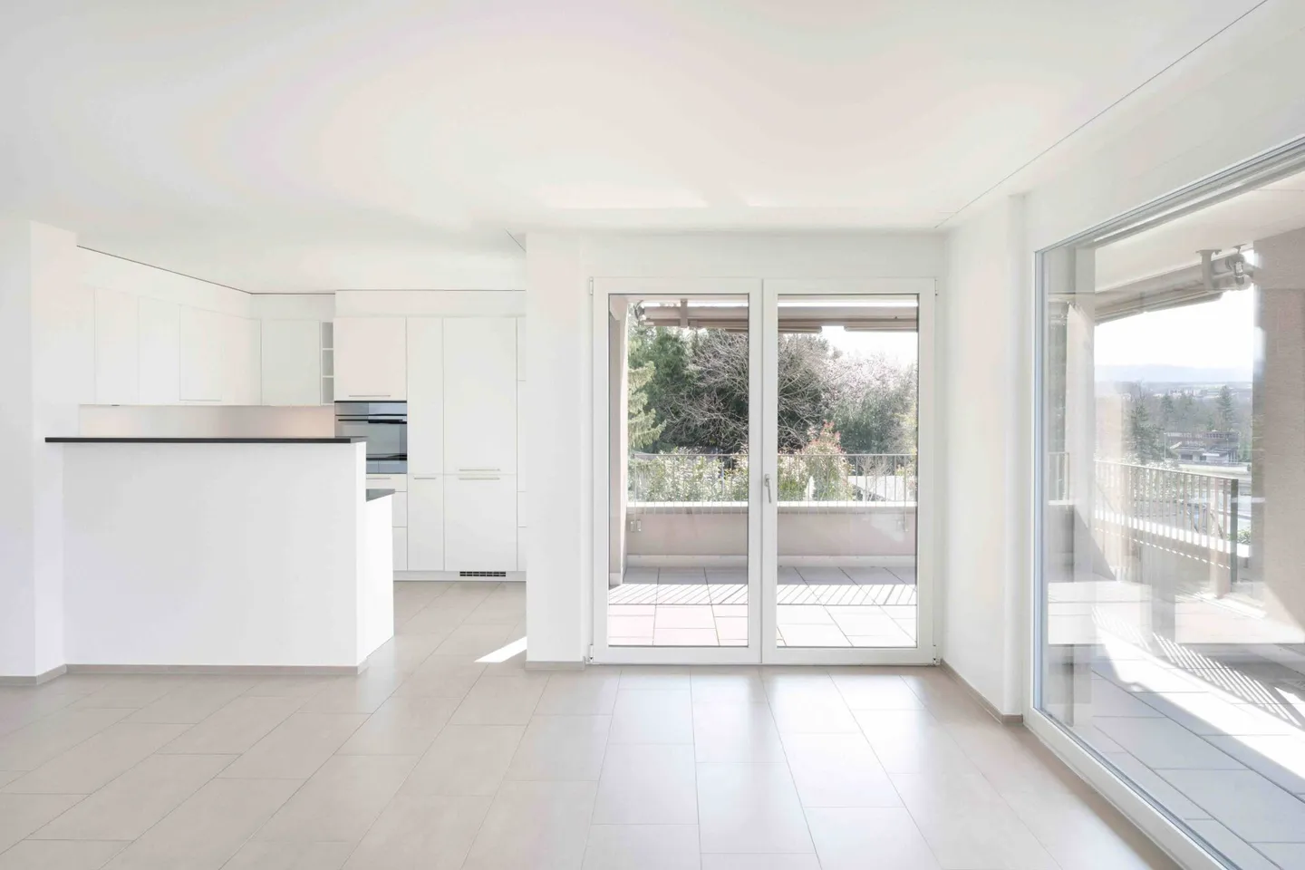 Appartamento Moderno e Luminoso a Muttenz - Foto 3 di 10