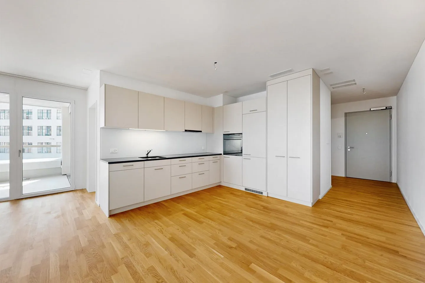 Wohnung mieten - Foto 2 von 8